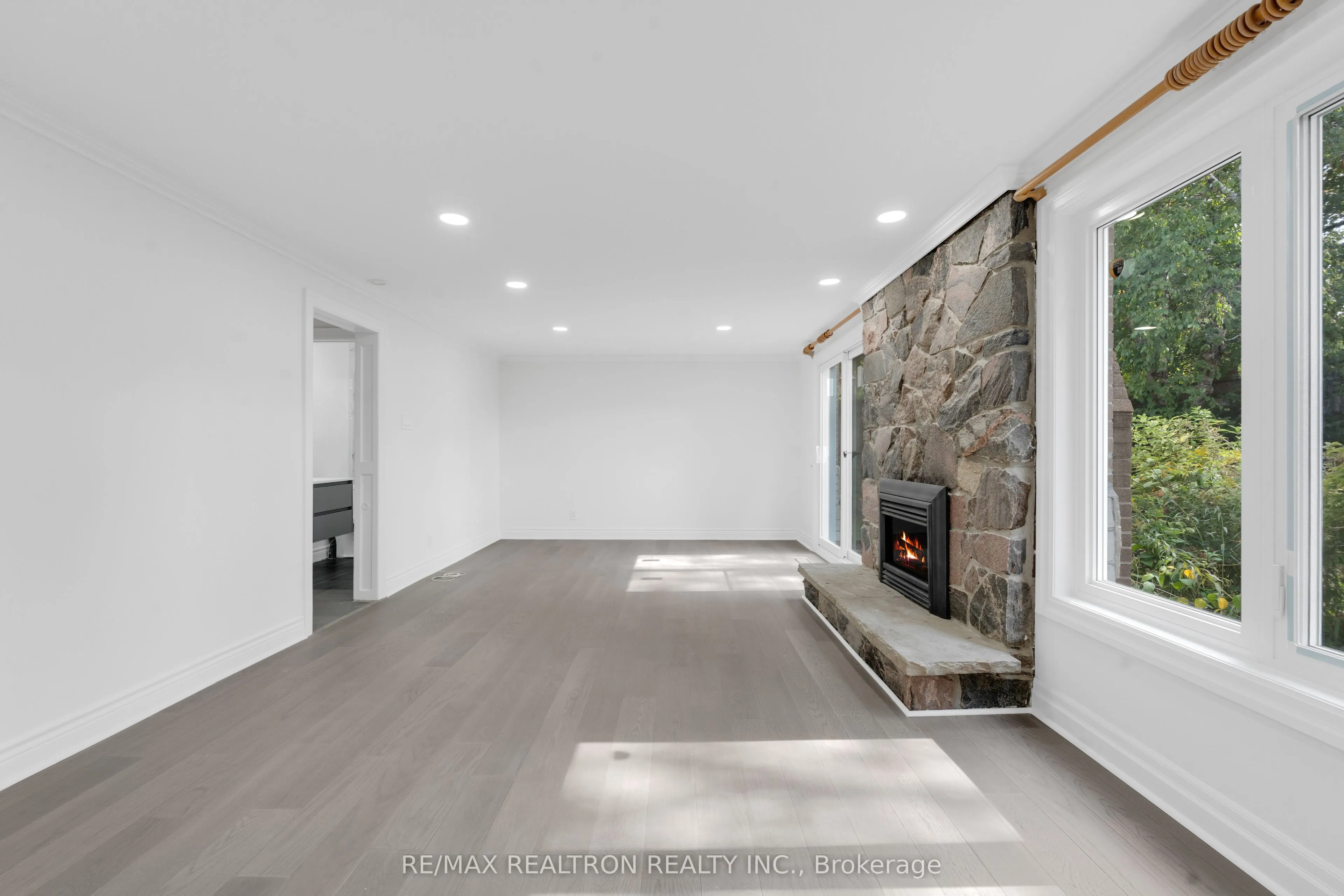 53 Knighton Drive