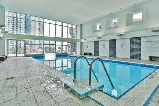 8 York Street, #1605