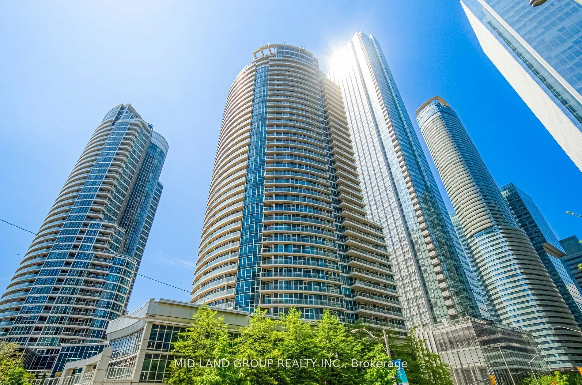 8 York Street, #1605