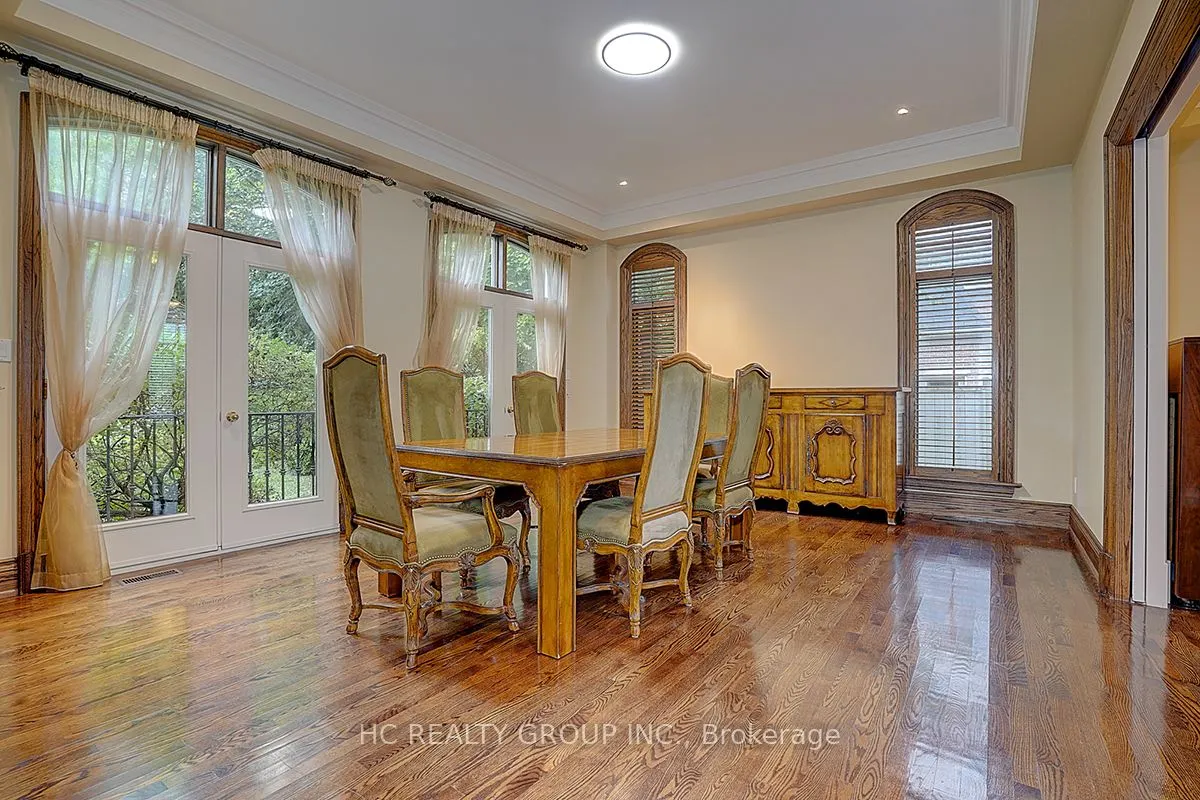 193 The Bridle Path