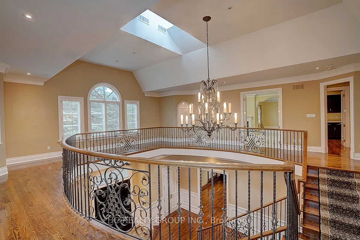 193 The Bridle Path
