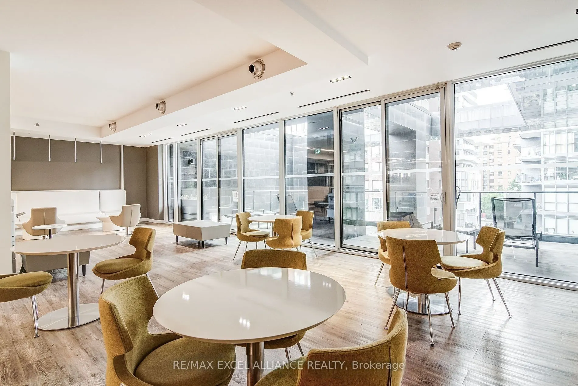 181 Dundas Street E, #3108