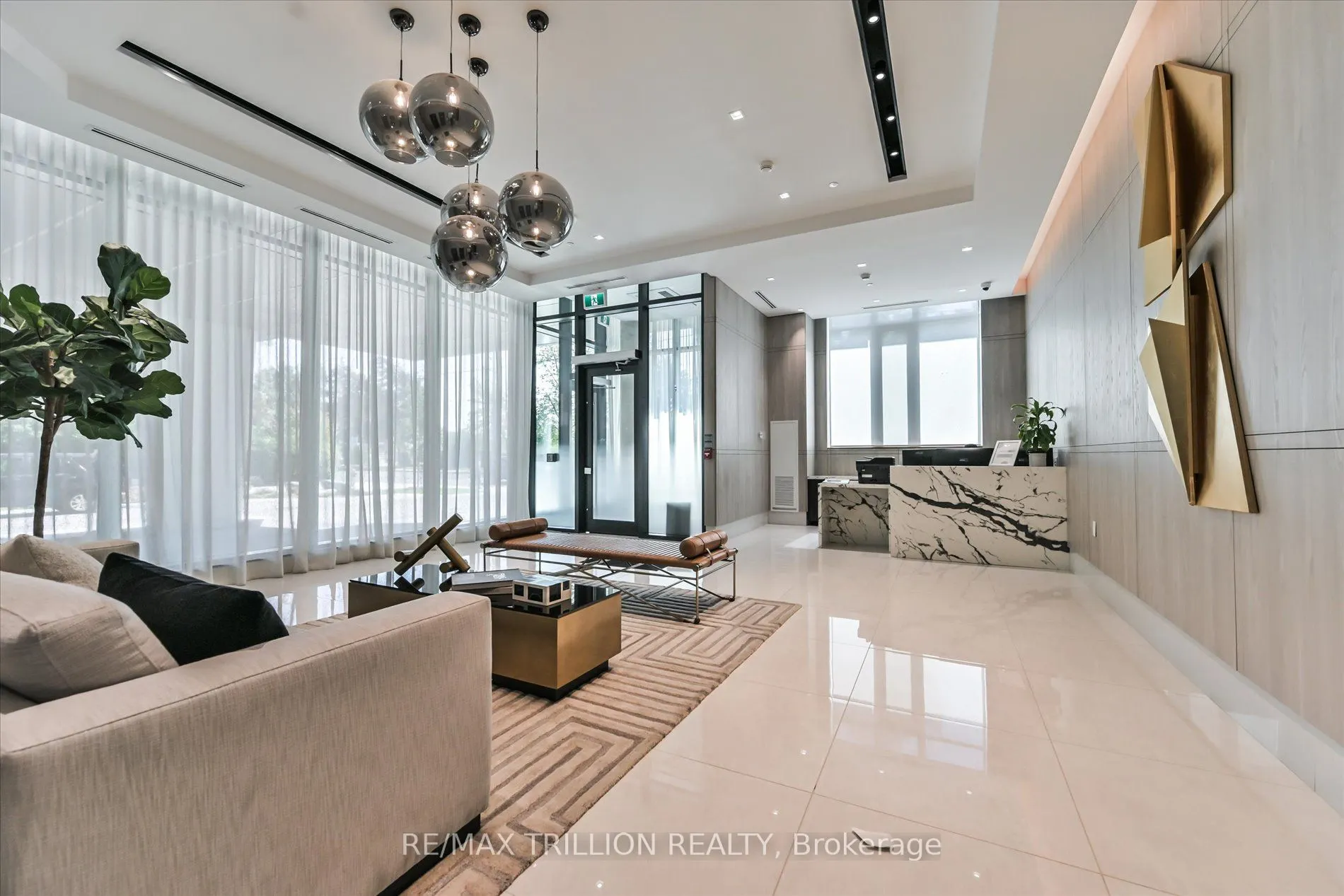 250 Lawrence Avenue W, #801