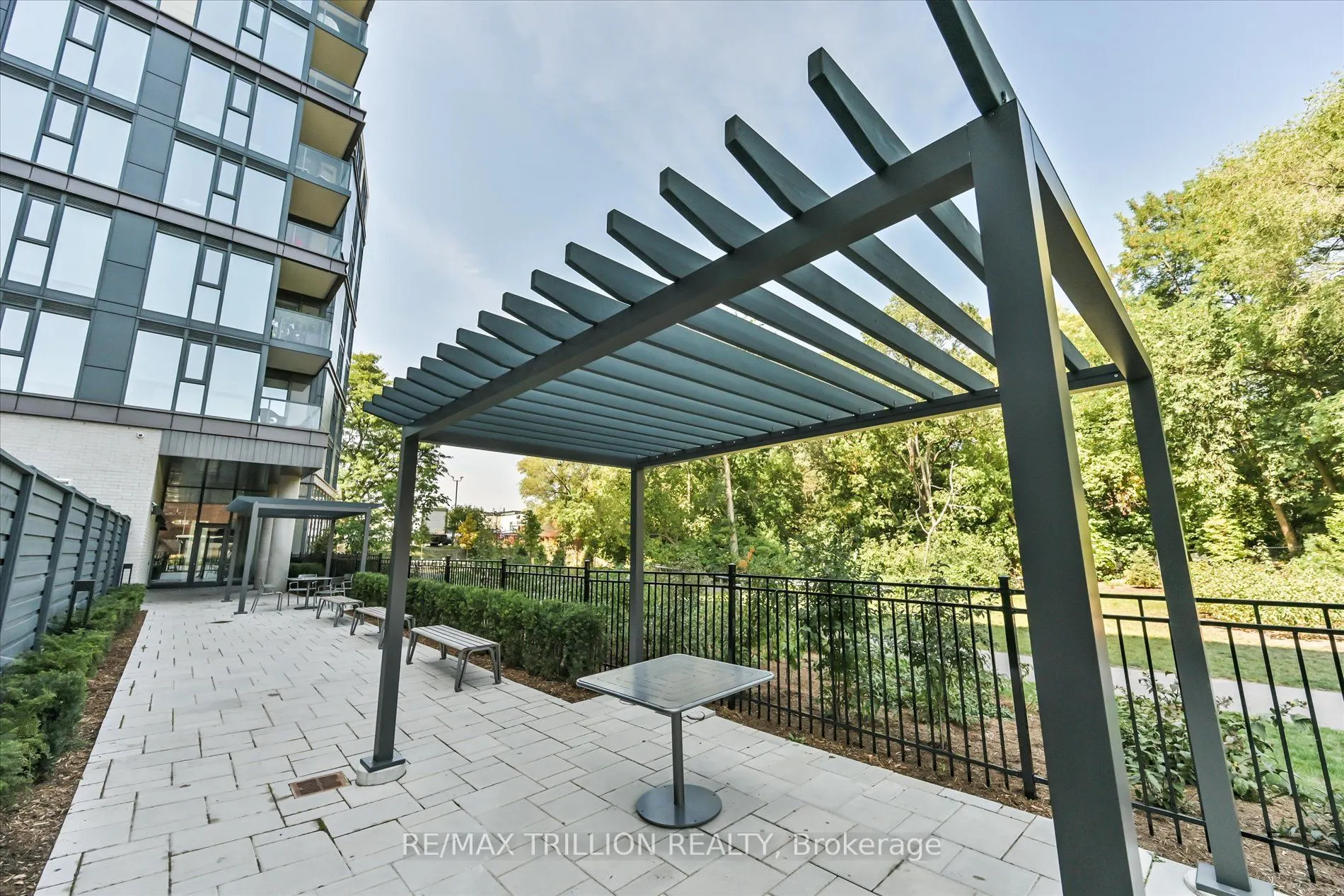 250 Lawrence Avenue W, #801