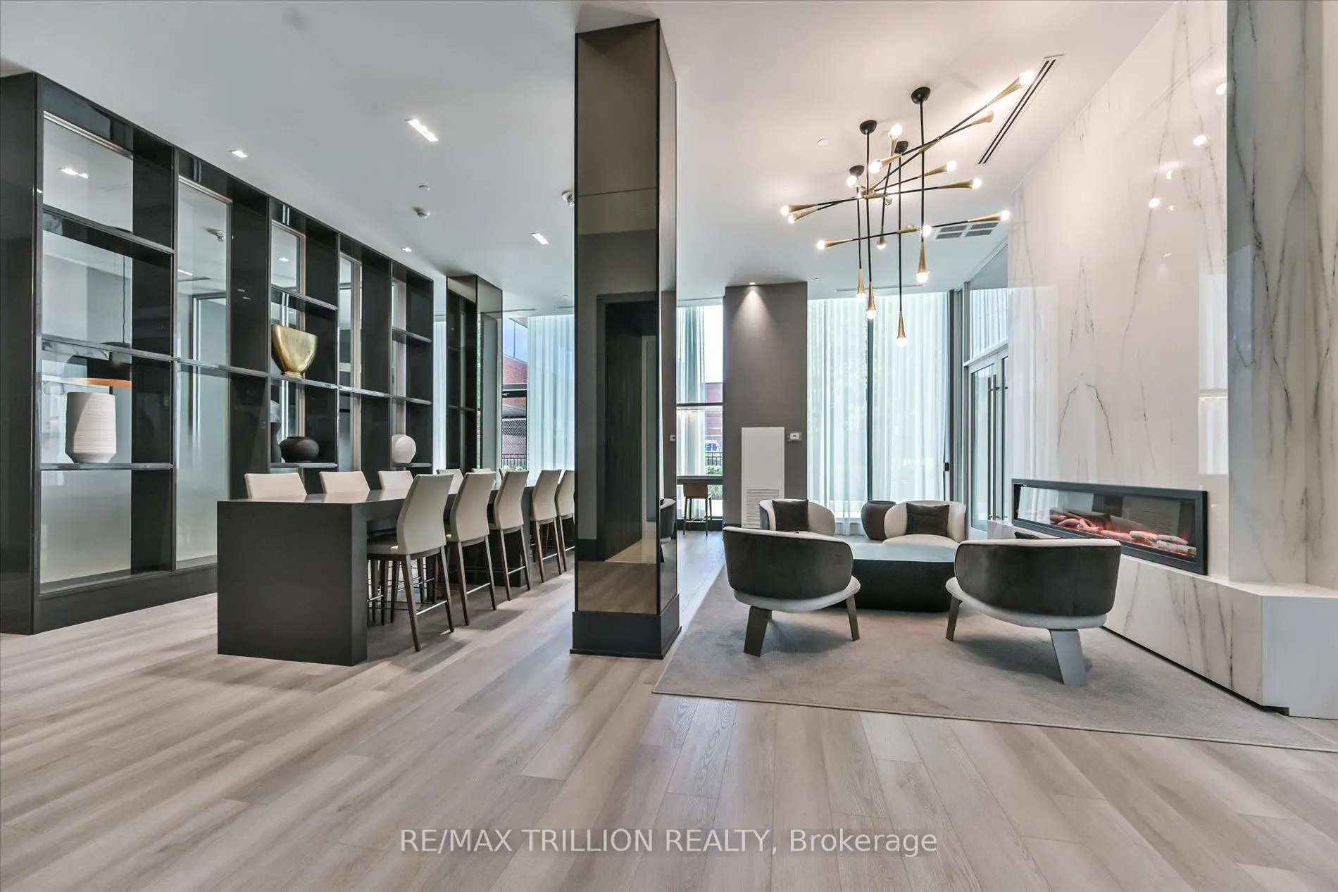 250 Lawrence Avenue W, #801