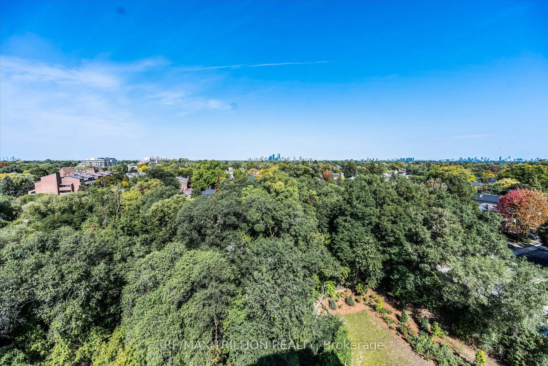 250 Lawrence Avenue W, #801