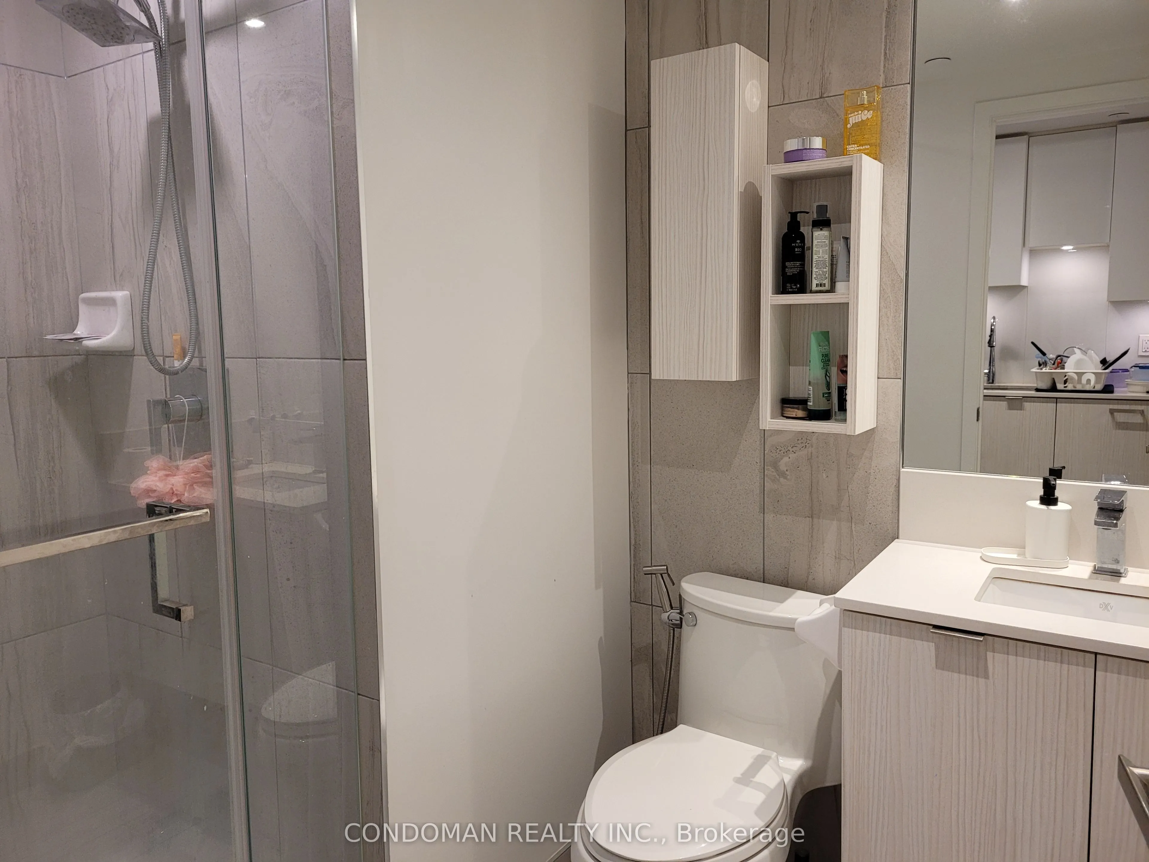 99 Broadway Avenue, #1608