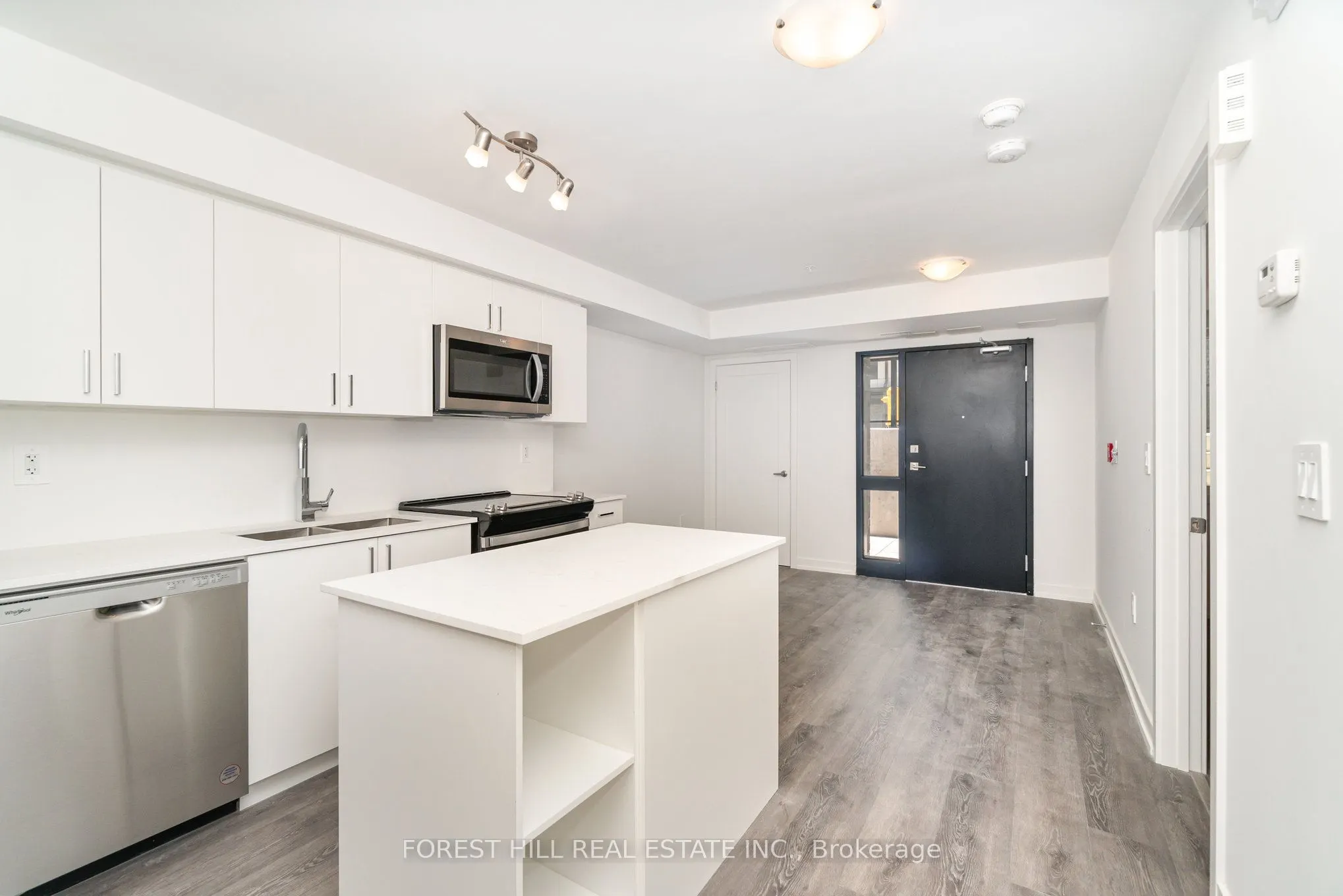 1650 Victoria Park Avenue, #A102