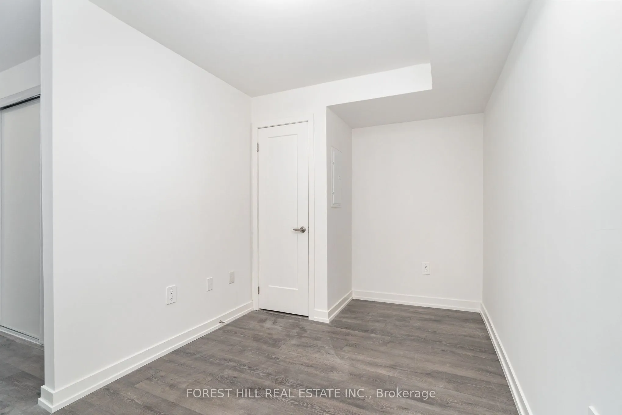 1650 Victoria Park Avenue, #A102
