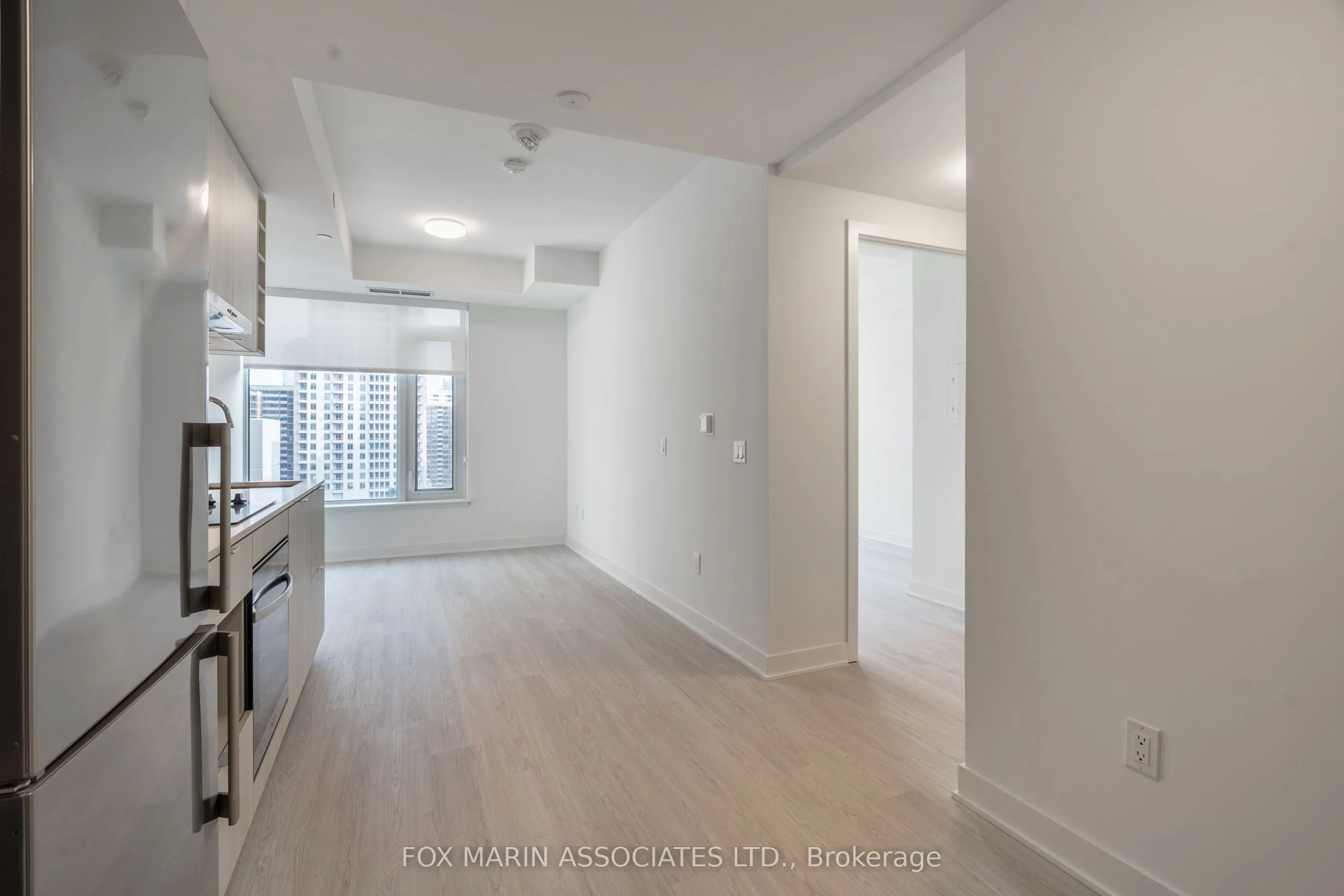 11 Yorkville Avenue, #505
