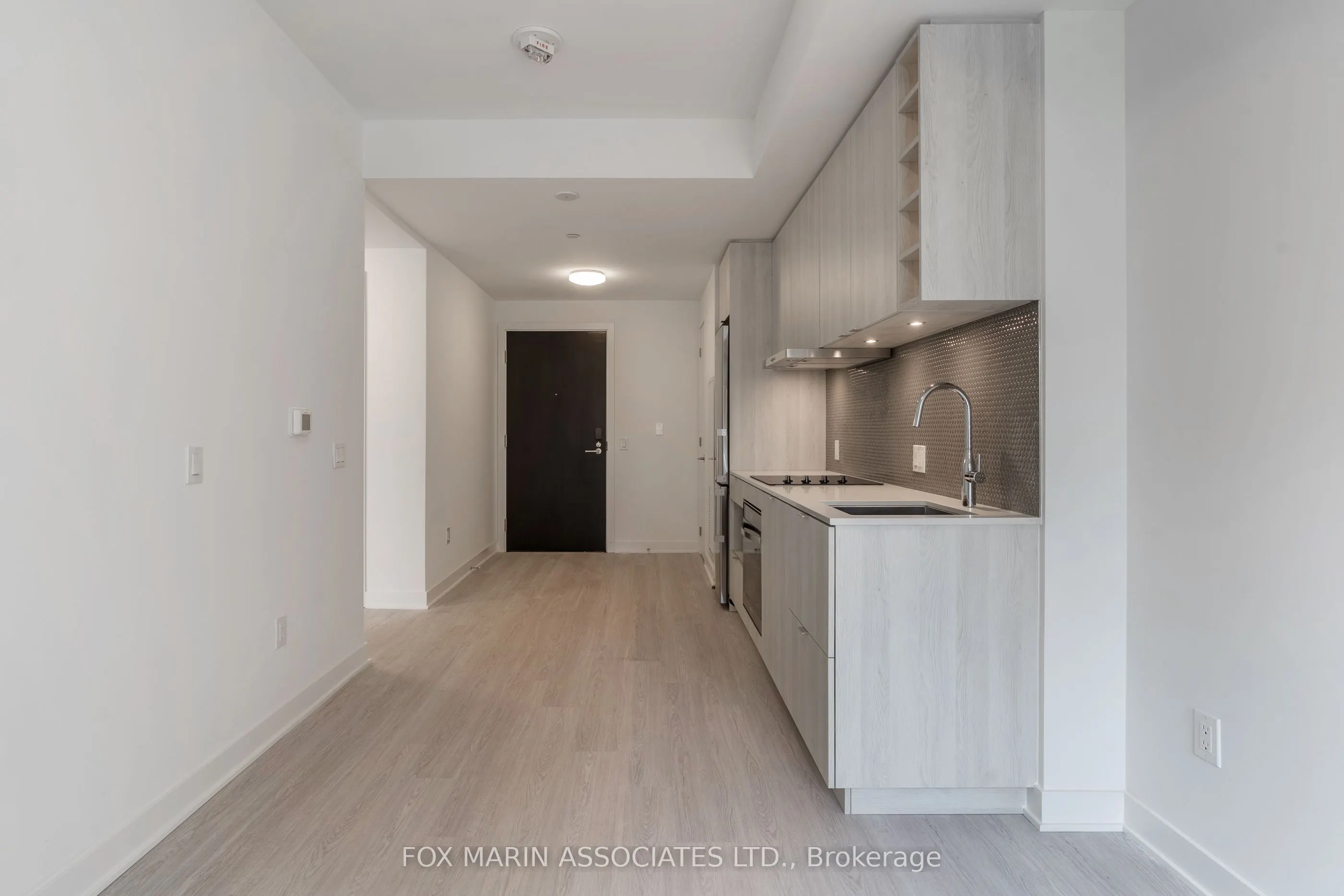 11 Yorkville Avenue, #505