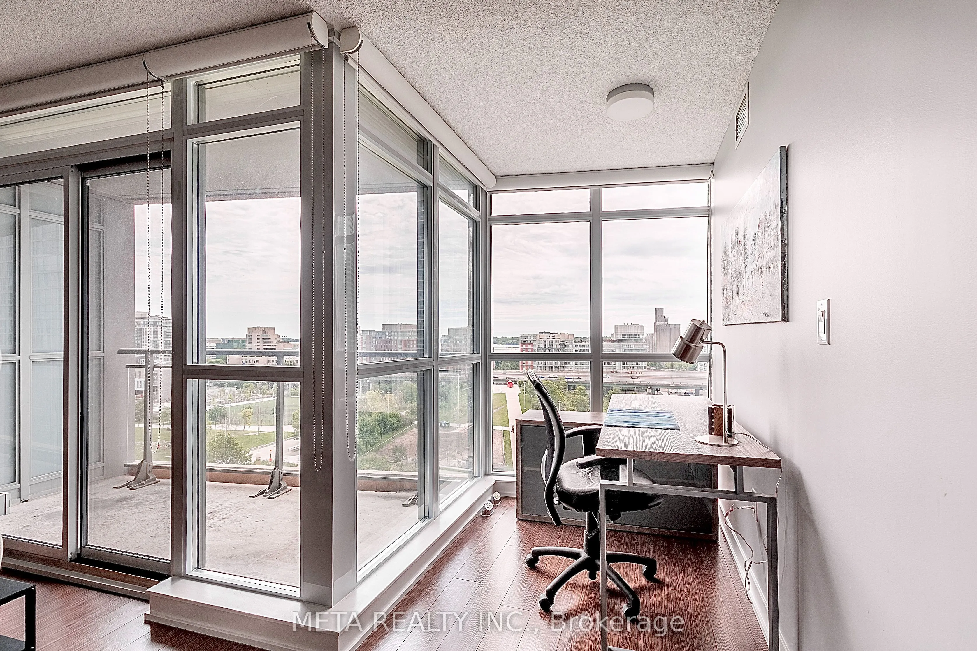 151 Dan Leckie Way, #902
