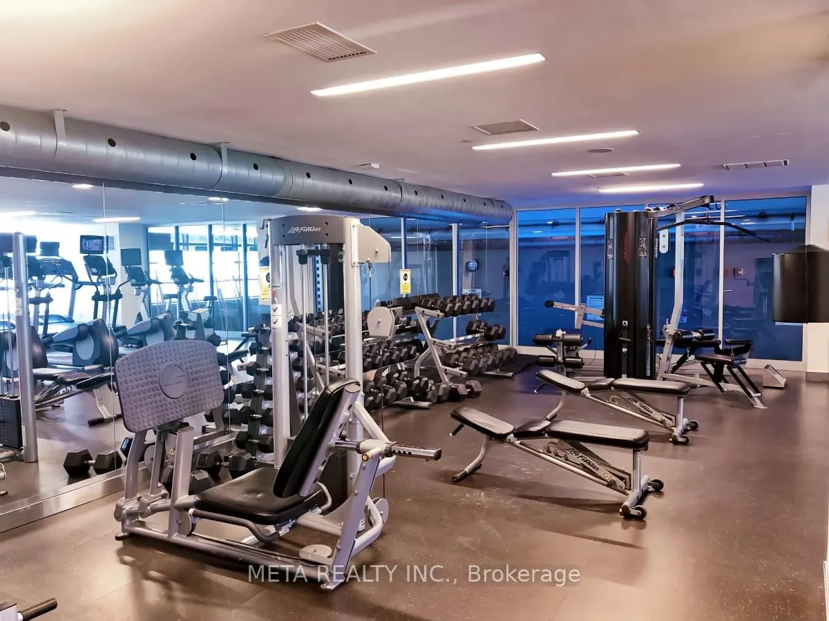 151 Dan Leckie Way, #902