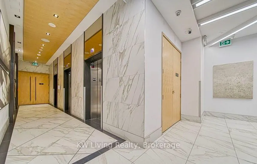 89 McGill Street, #2209