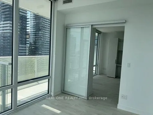 501 Yonge Street, #2809