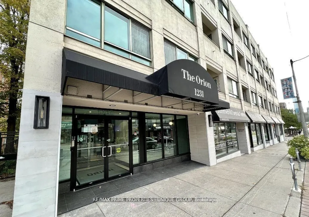 1231 Yonge Street, #208