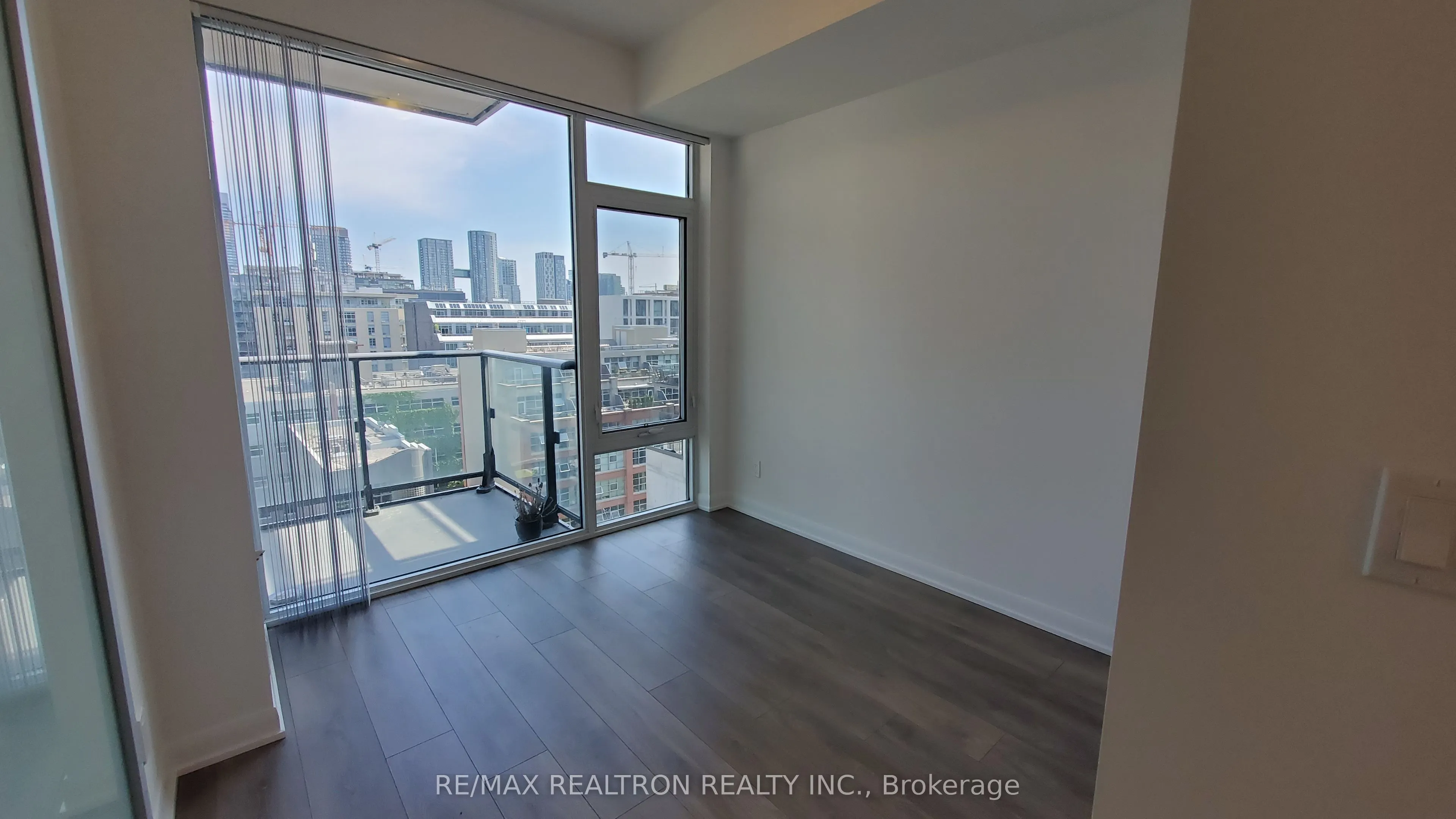 435 Richmond Street W, #1007