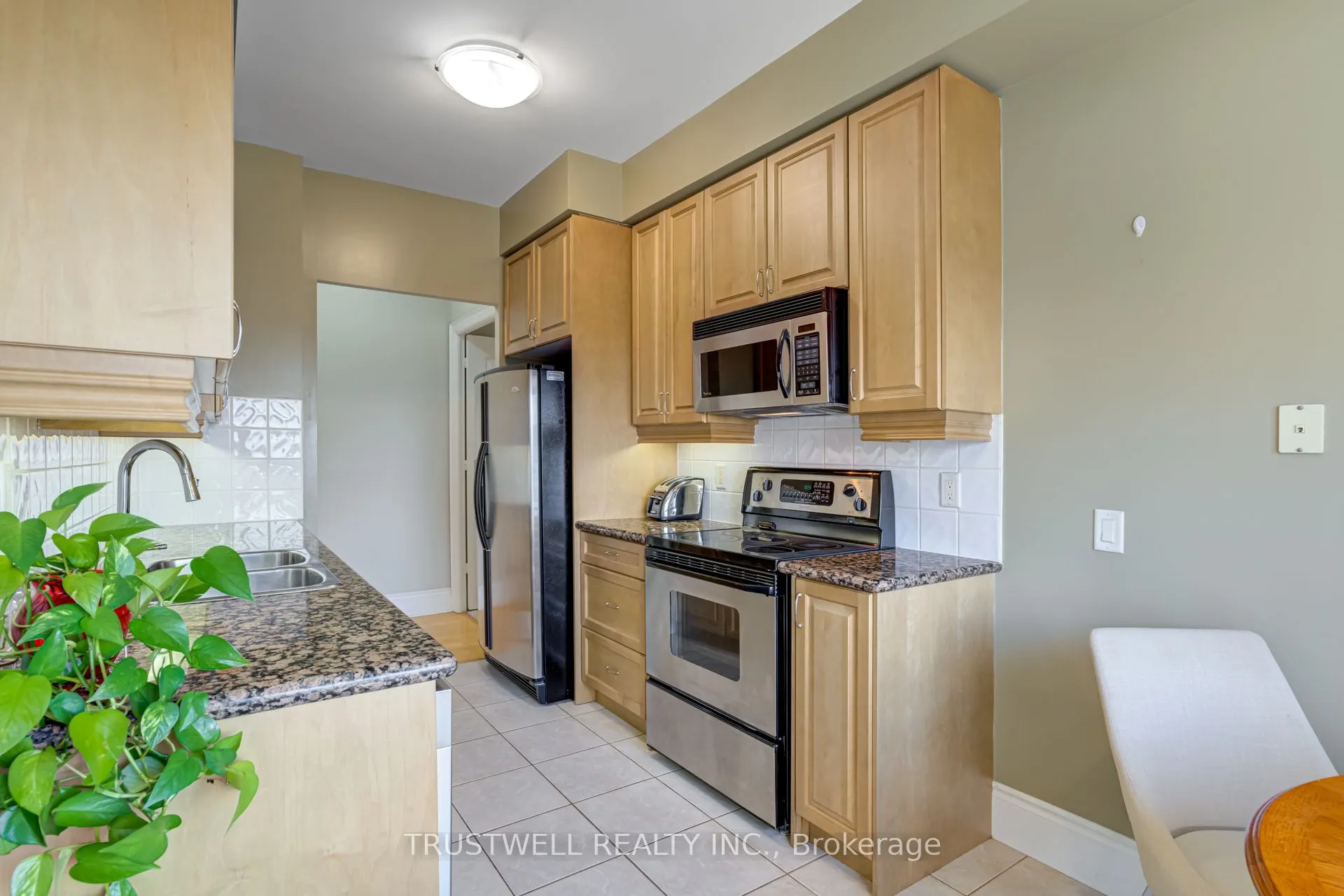 78 Harrison Garden Boulevard, #2305