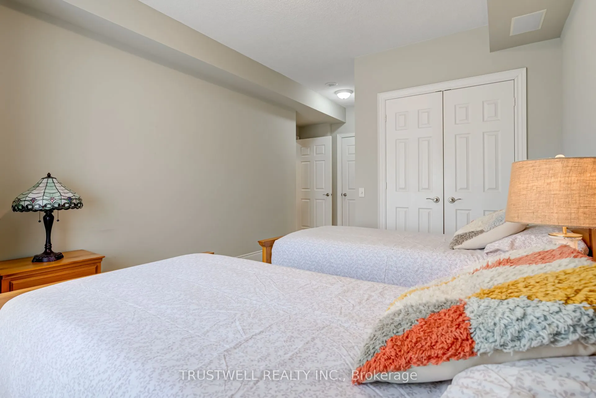 78 Harrison Garden Boulevard, #2305