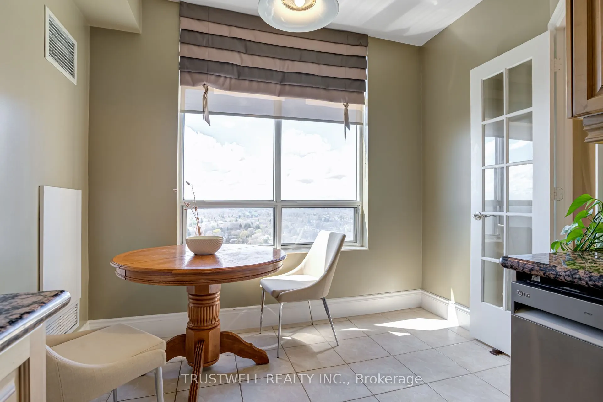 78 Harrison Garden Boulevard, #2305