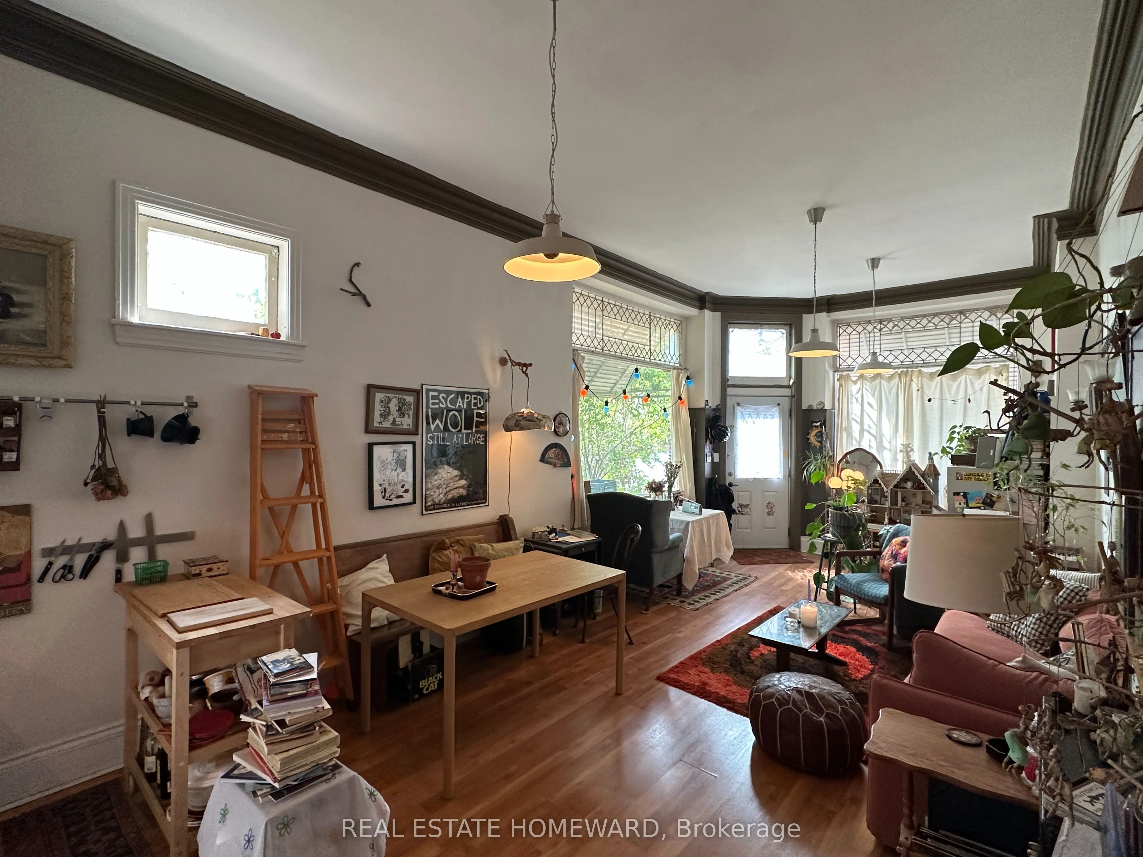 393 Christie Street, #2