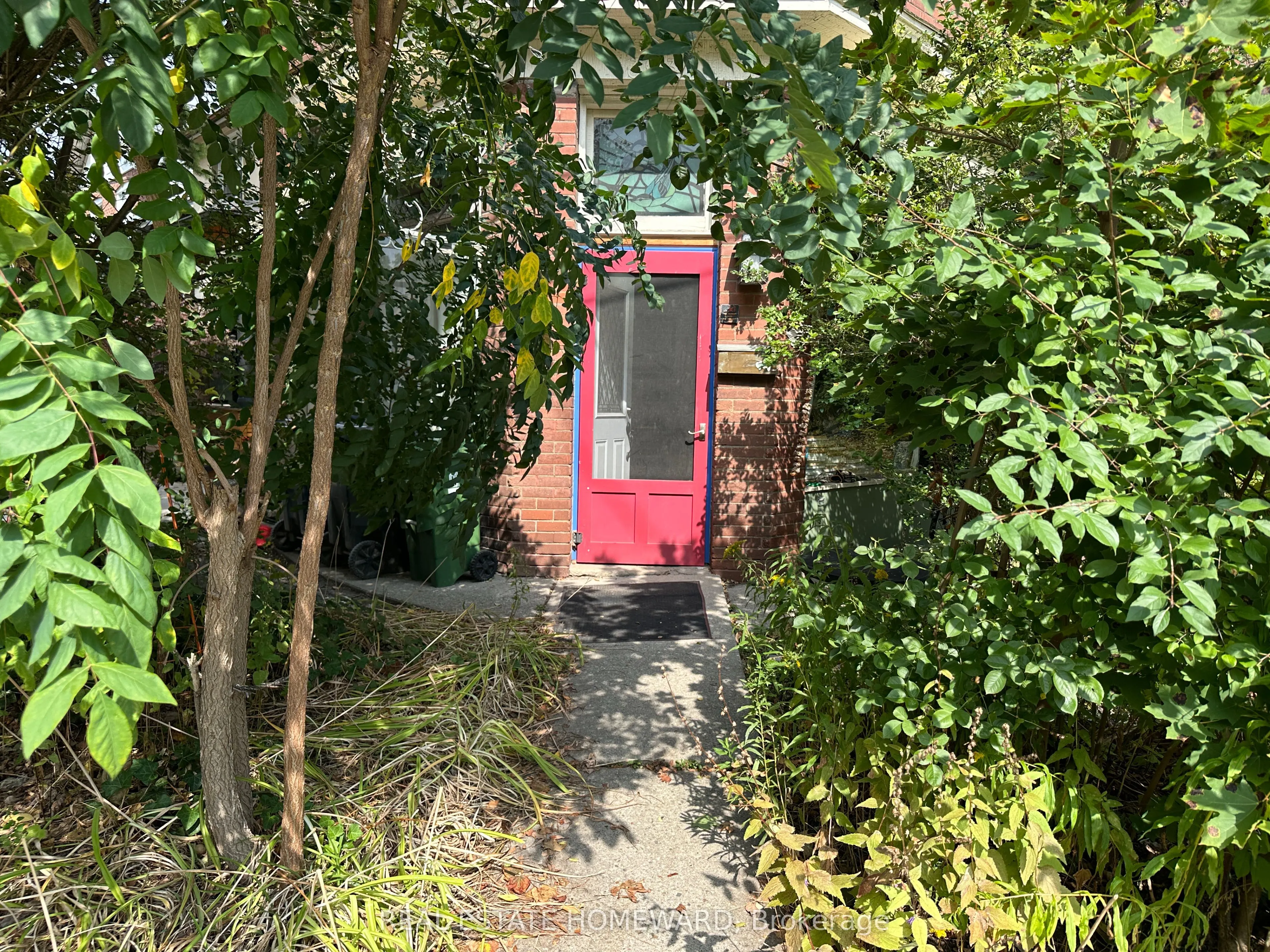 393 Christie Street, #2