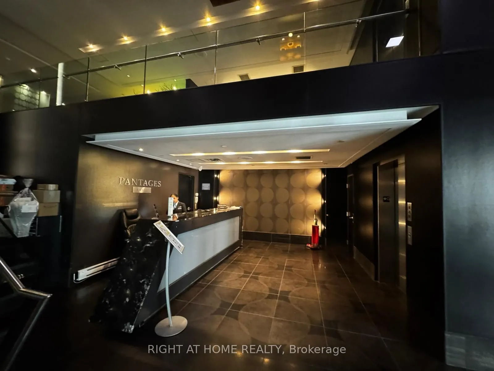 210 Victoria Street, #3605