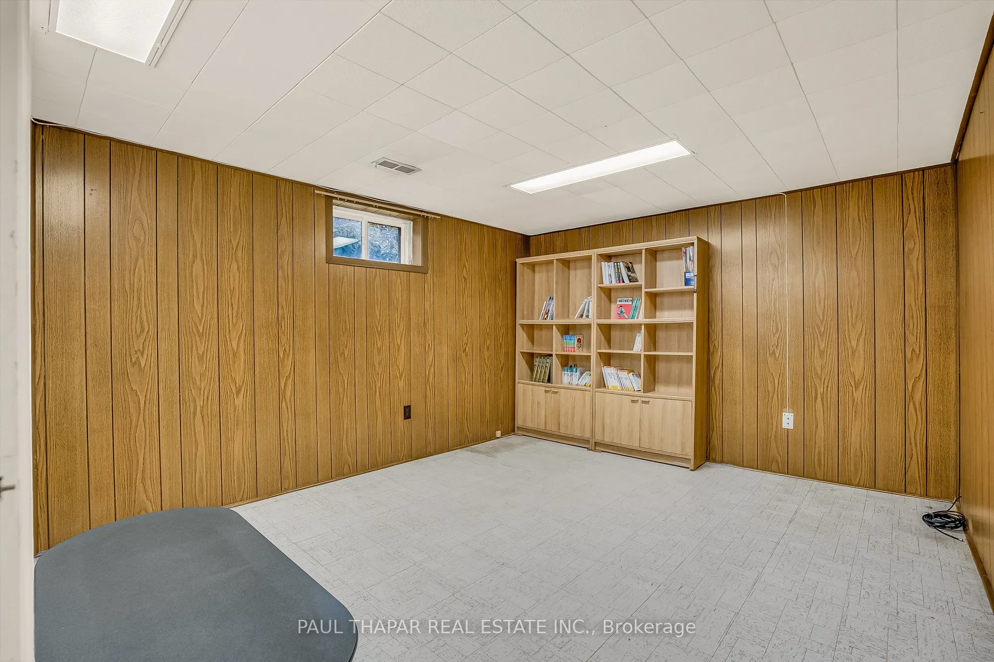51 Kingland Crescent