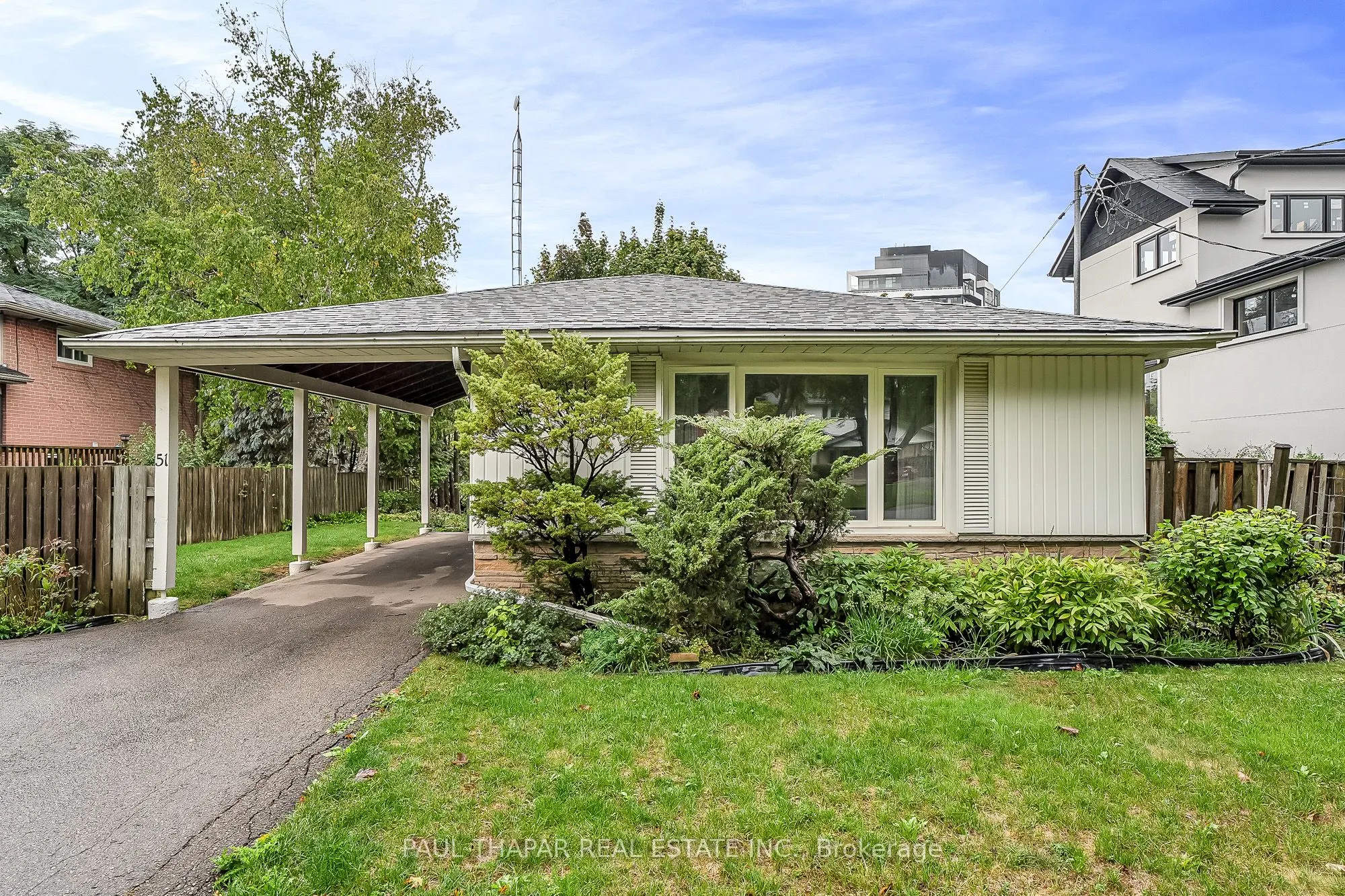 51 Kingland Crescent