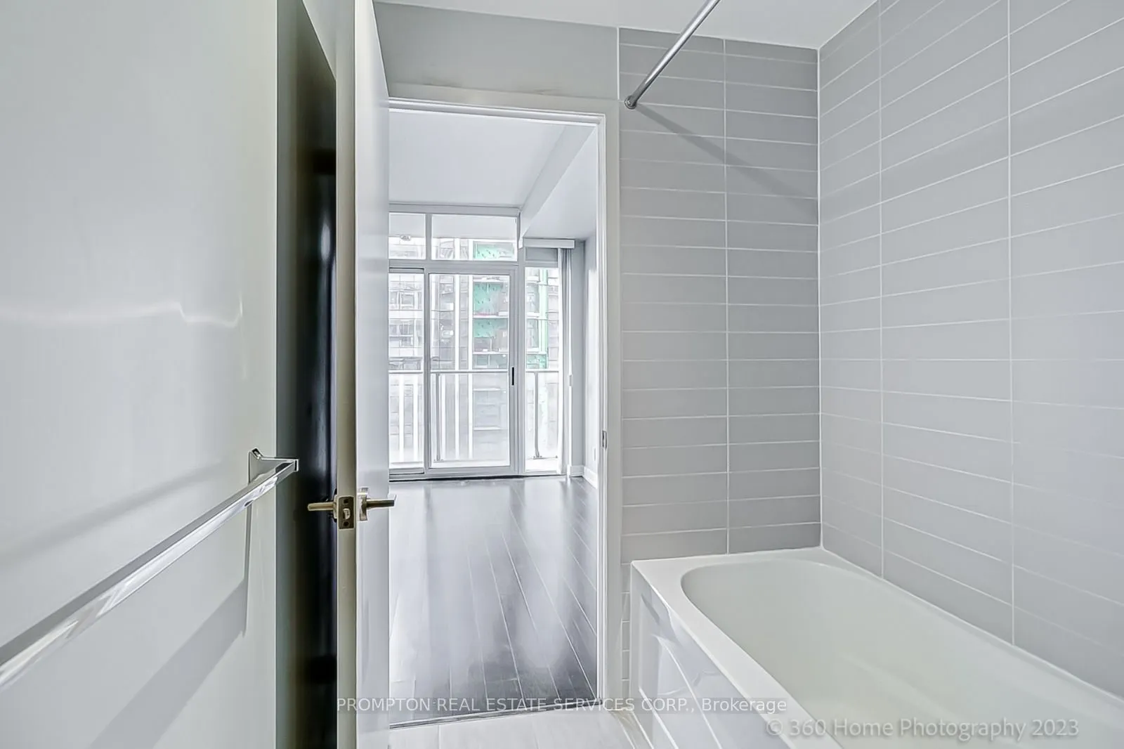 21 Nelson Street, #923