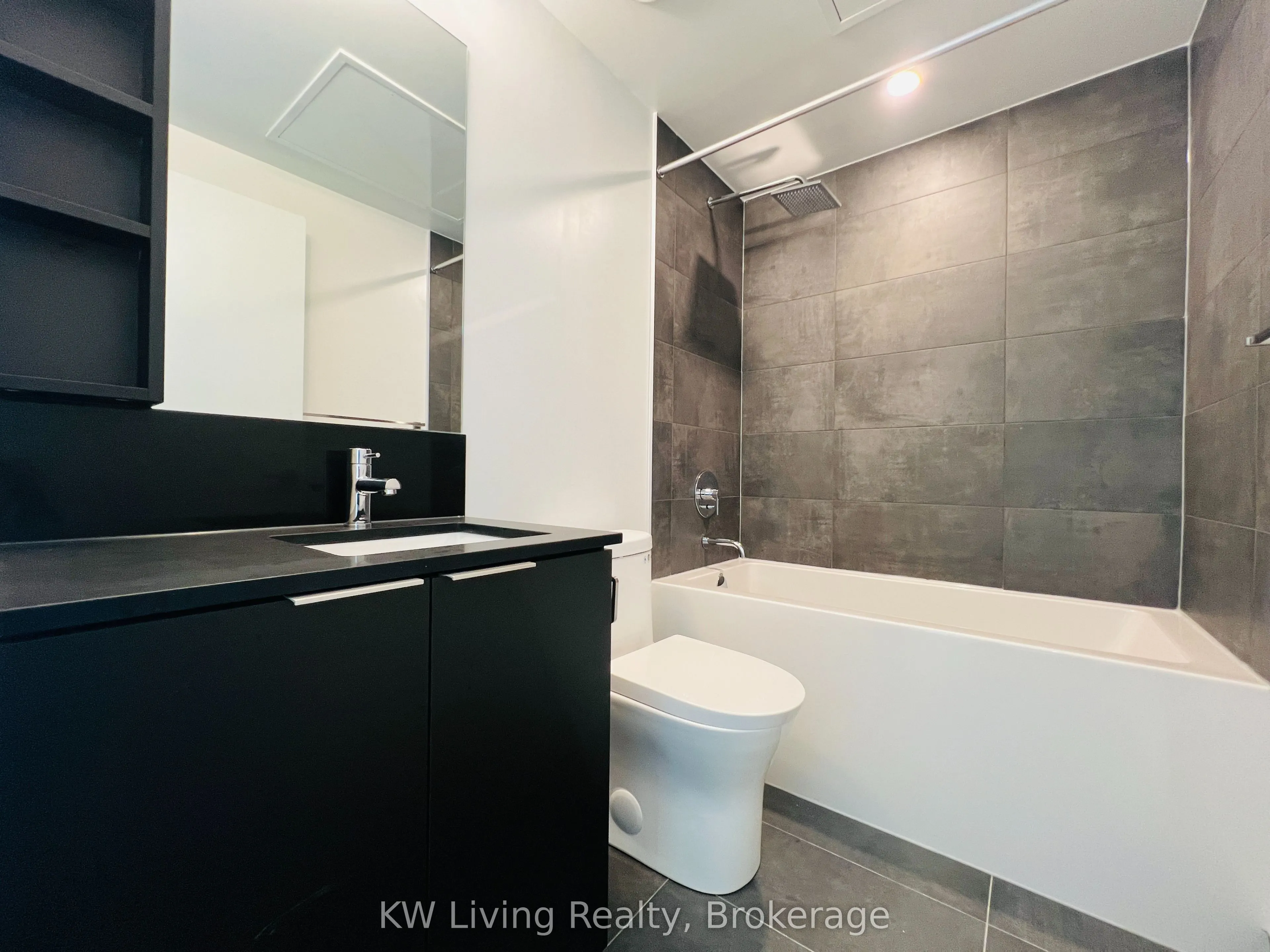 8 Wellesley Street W, #5909