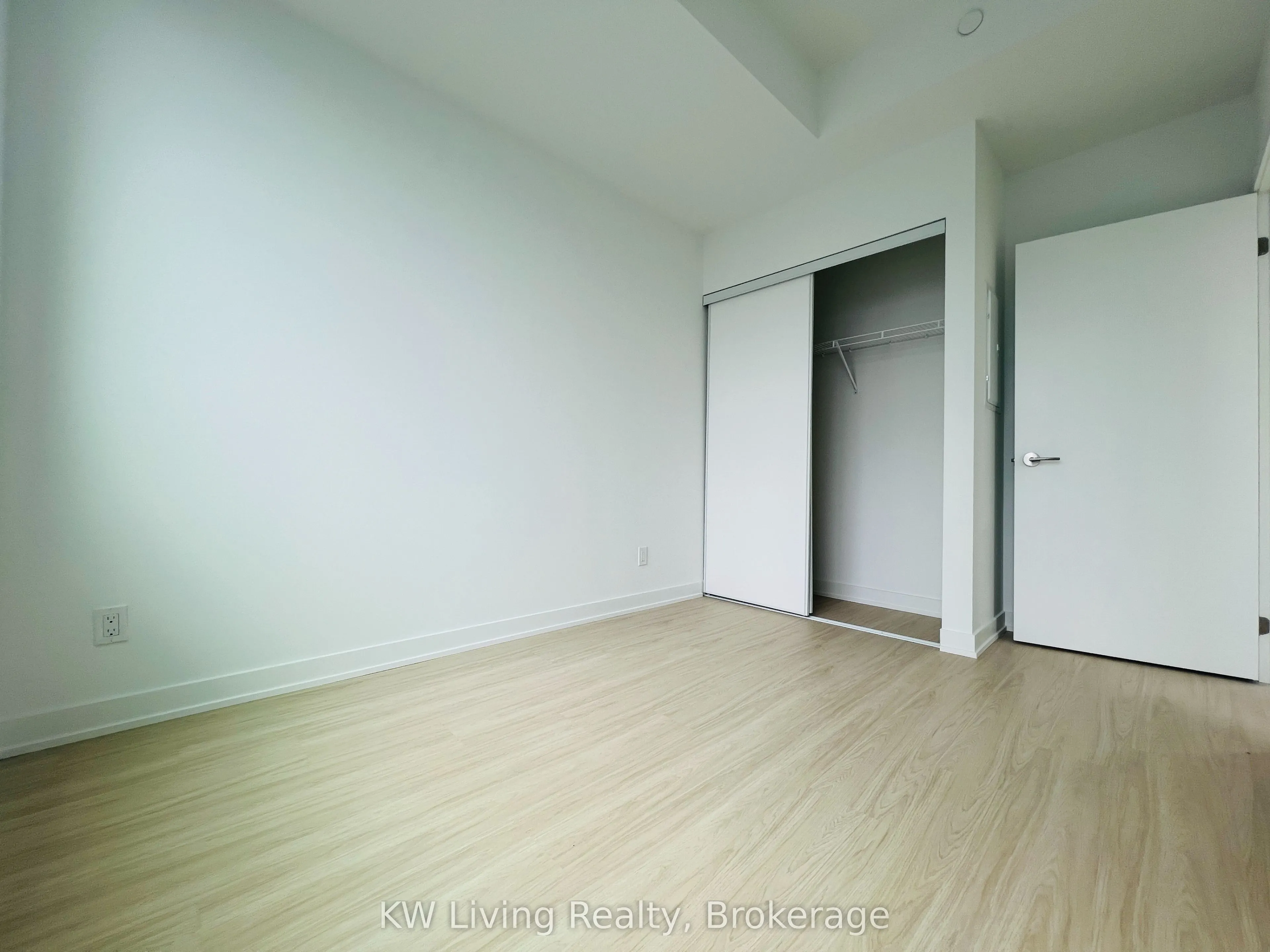 8 Wellesley Street W, #5909