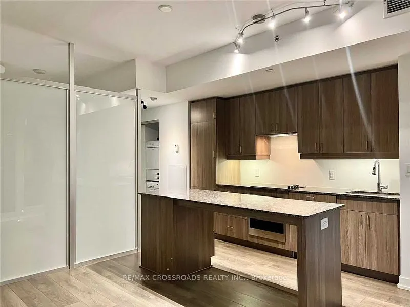 426 University Avenue, #1007