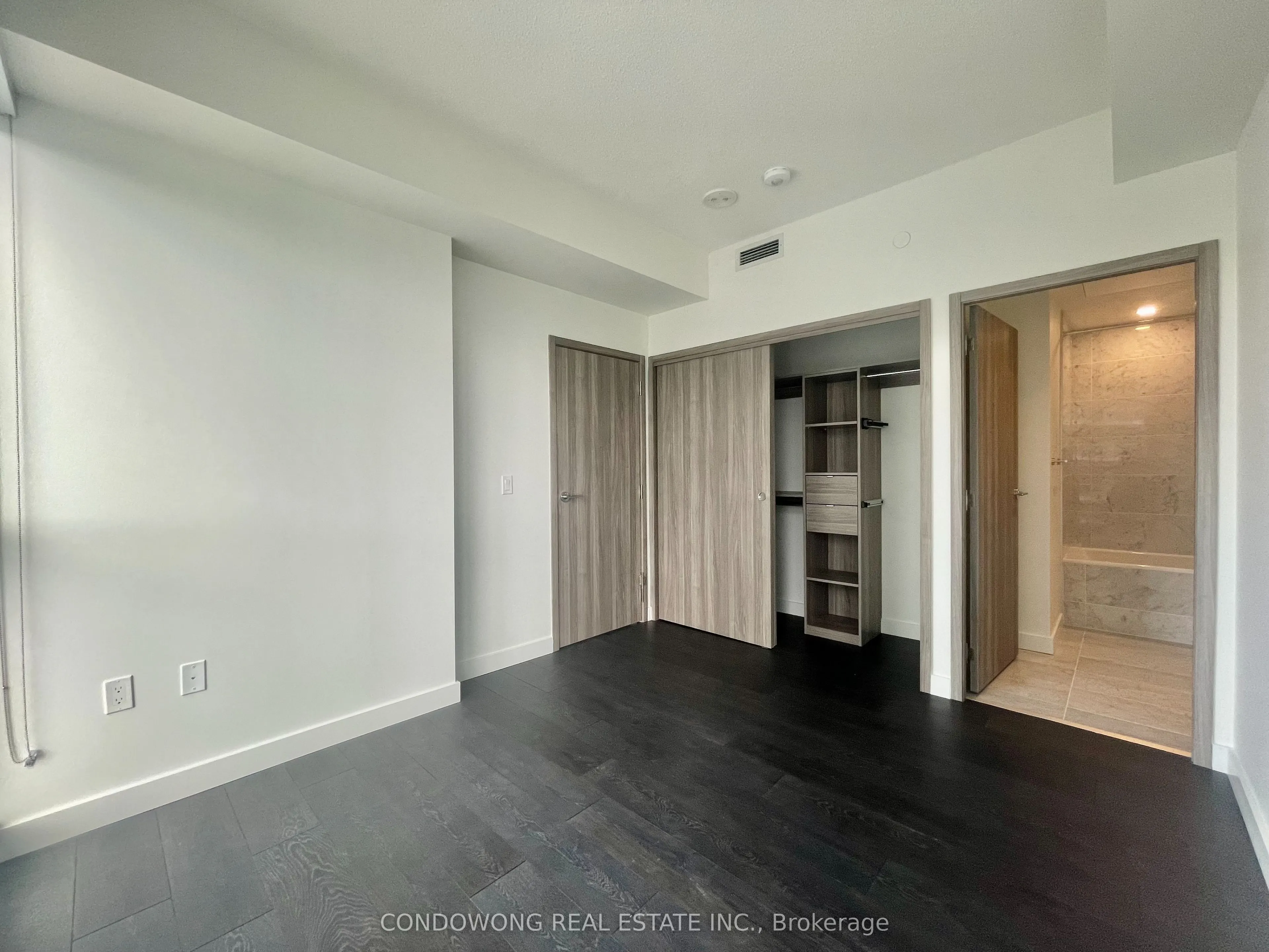 85 Mcmahon Drive, #1809