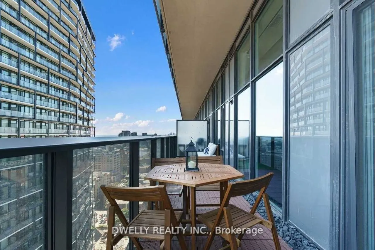 330 Richmond Street W, #2906