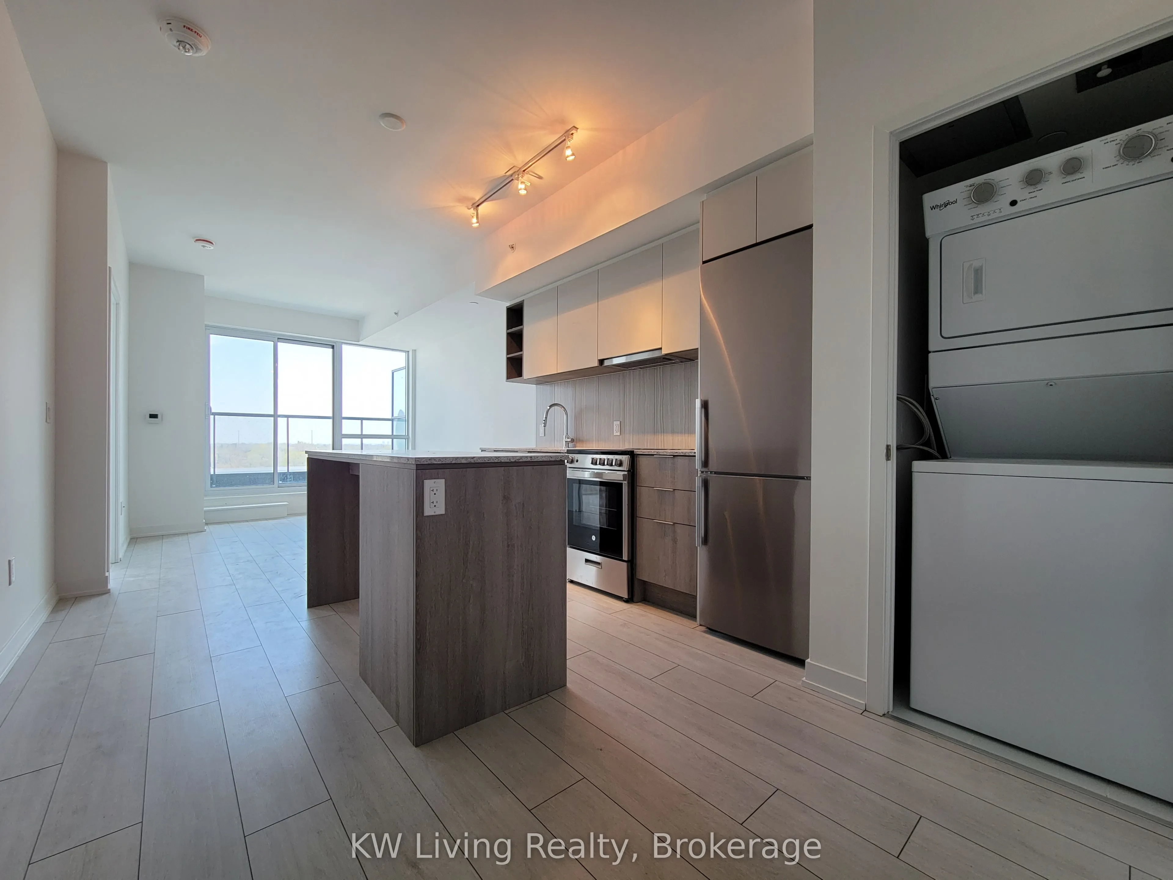 31 Tippett Road, #707