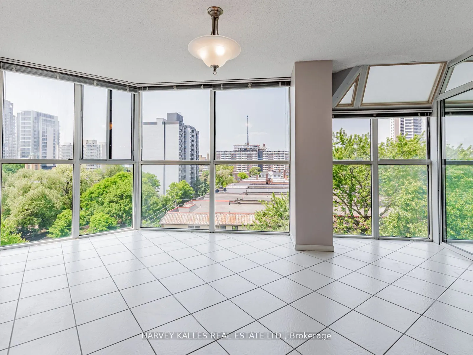 10 Tichester Road, #802