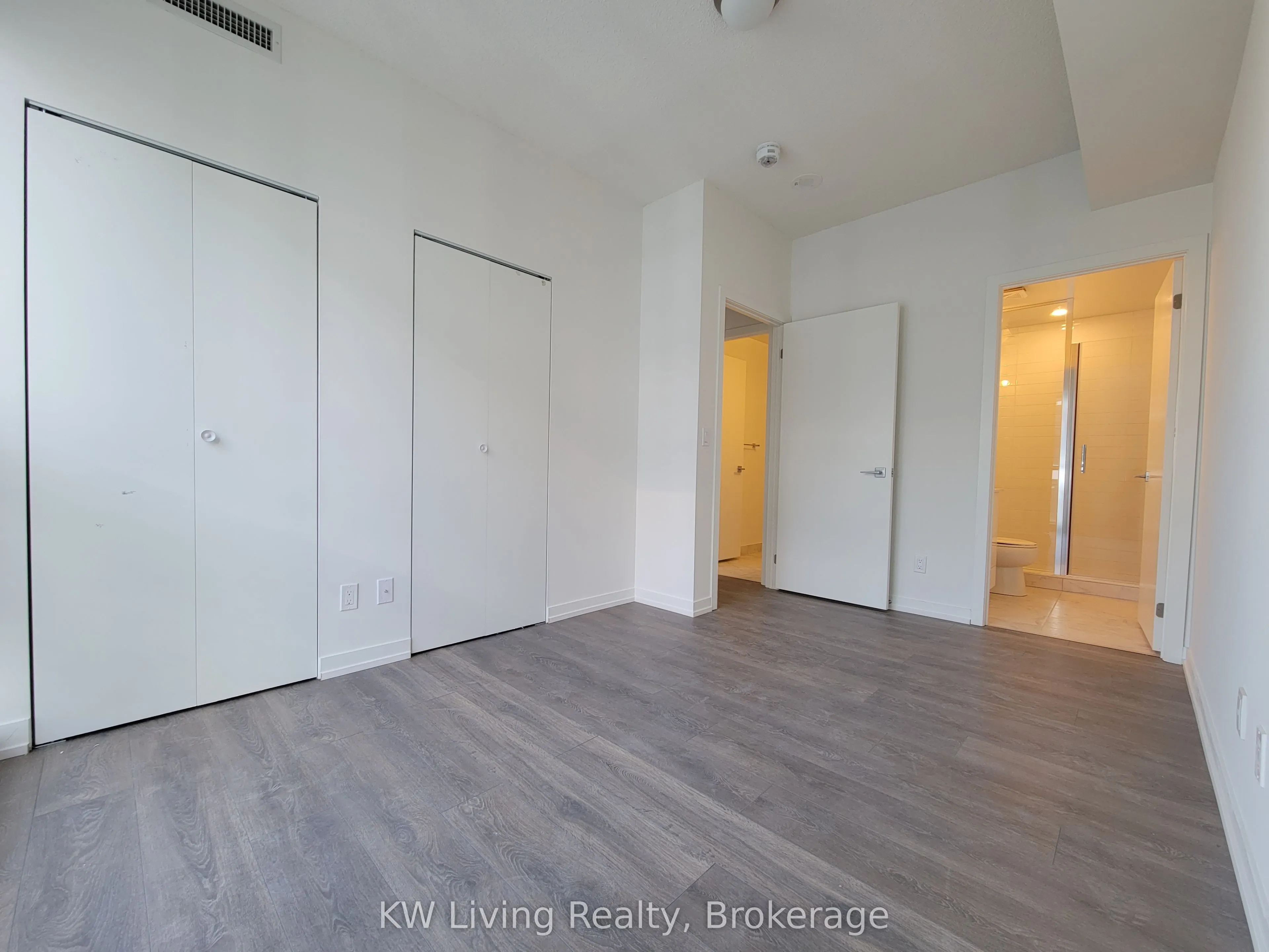 49 East Liberty Street, #2302