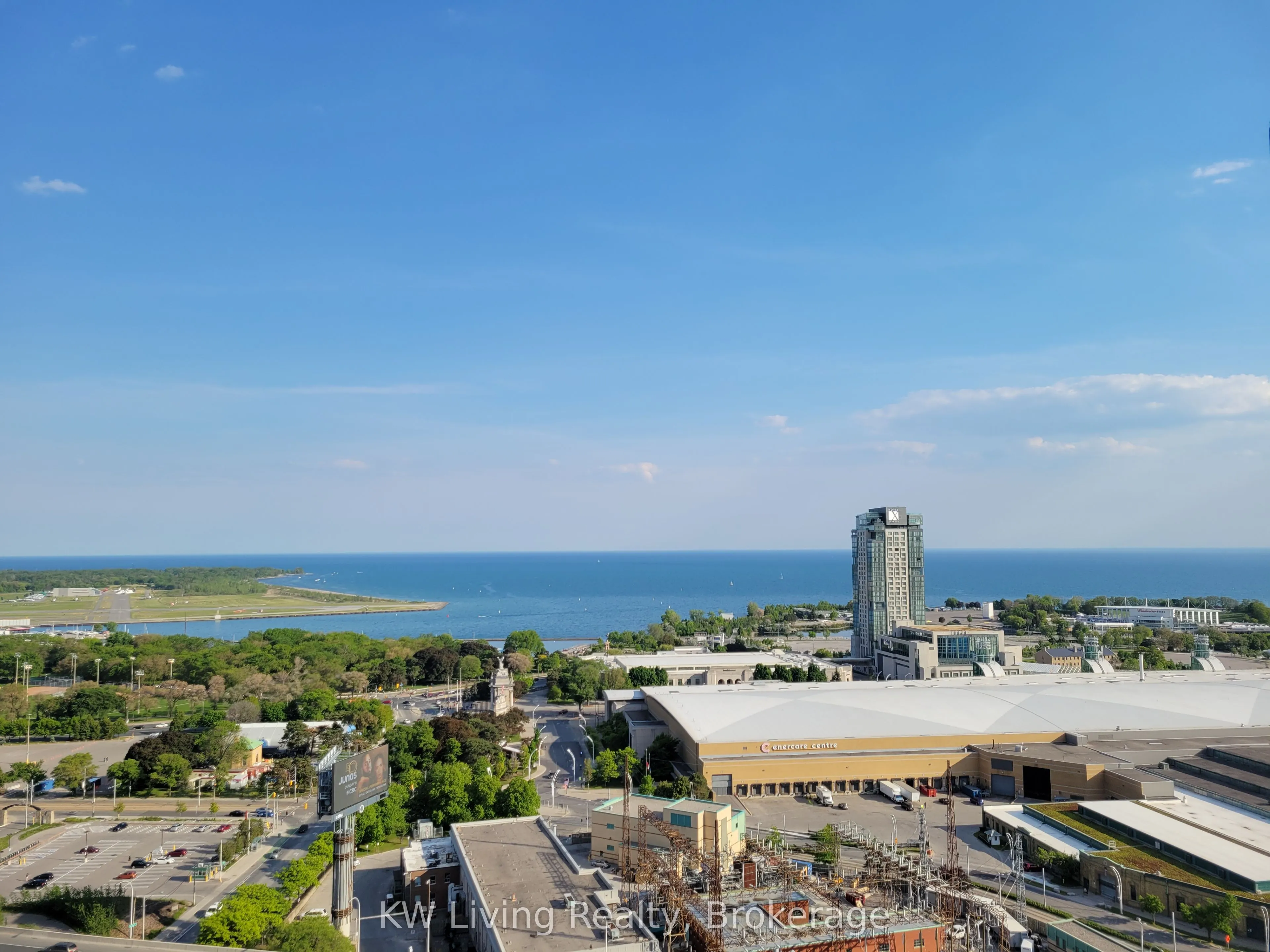49 East Liberty Street, #2302
