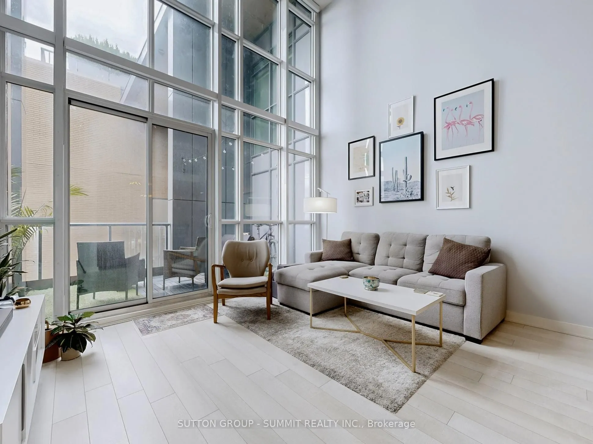 5 Hanna Avenue, #750