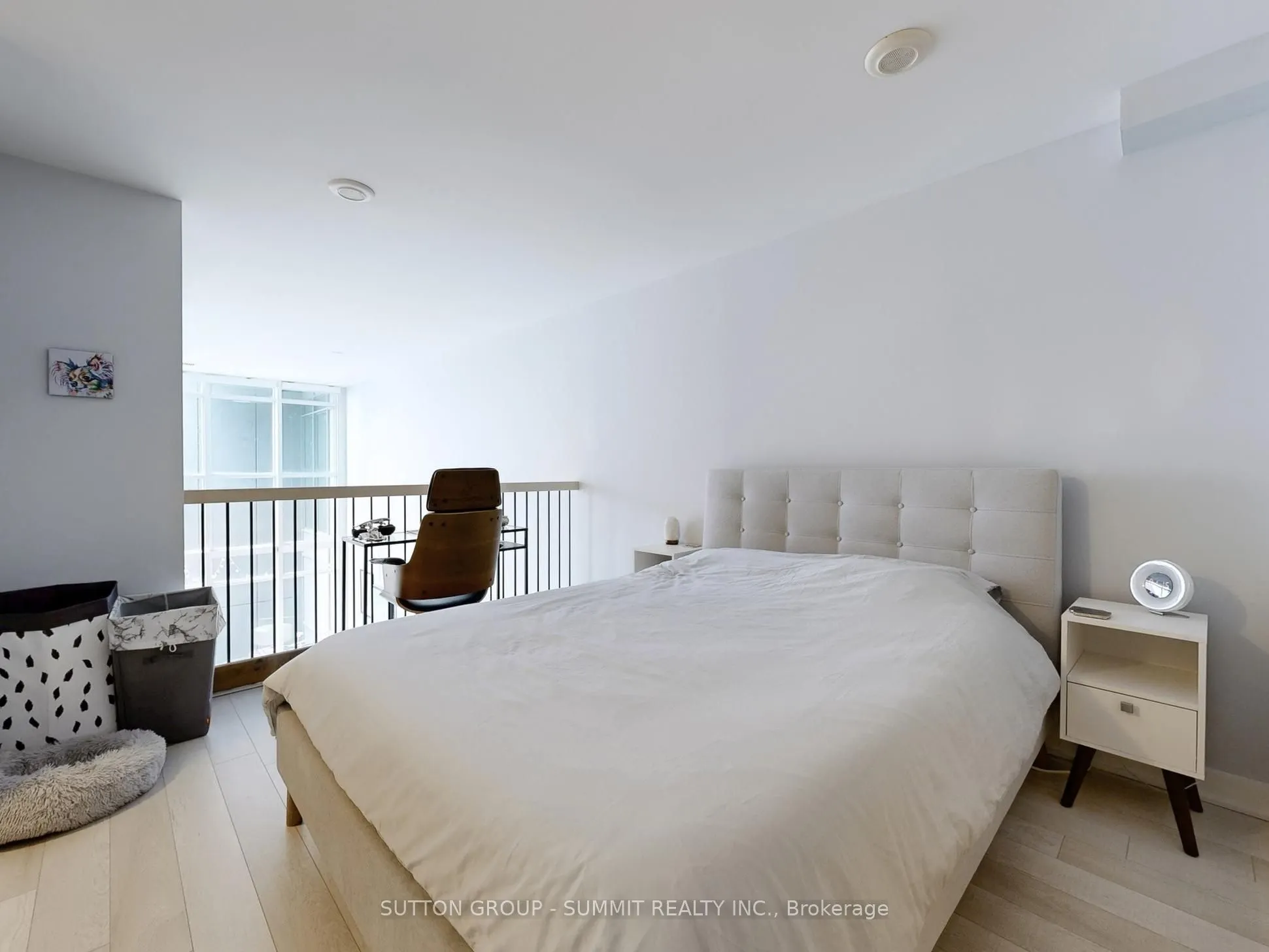 5 Hanna Avenue, #750