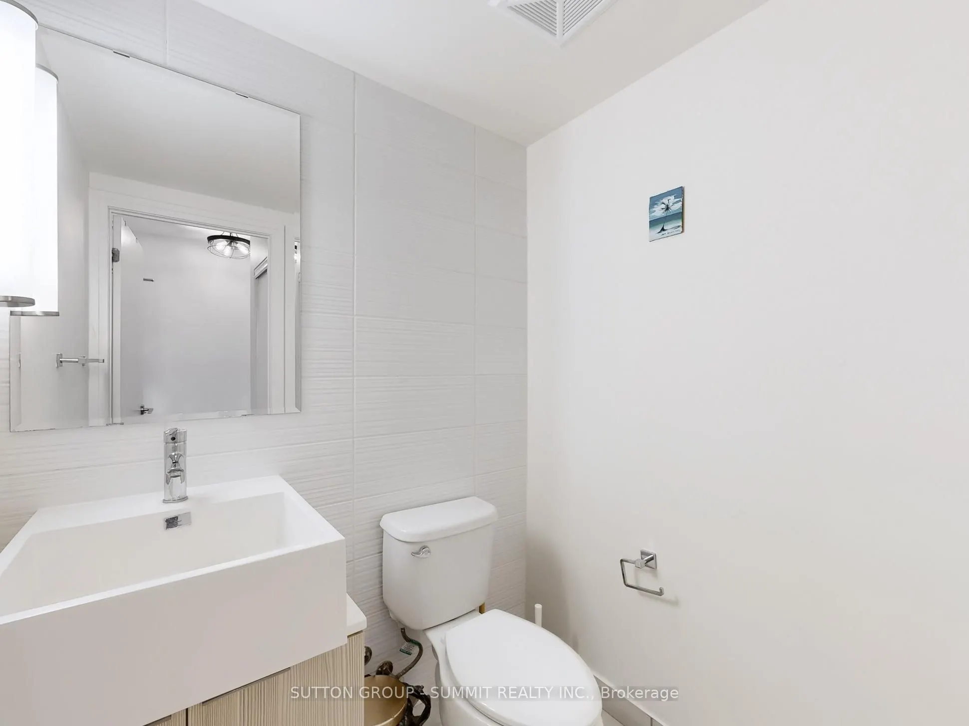 5 Hanna Avenue, #750