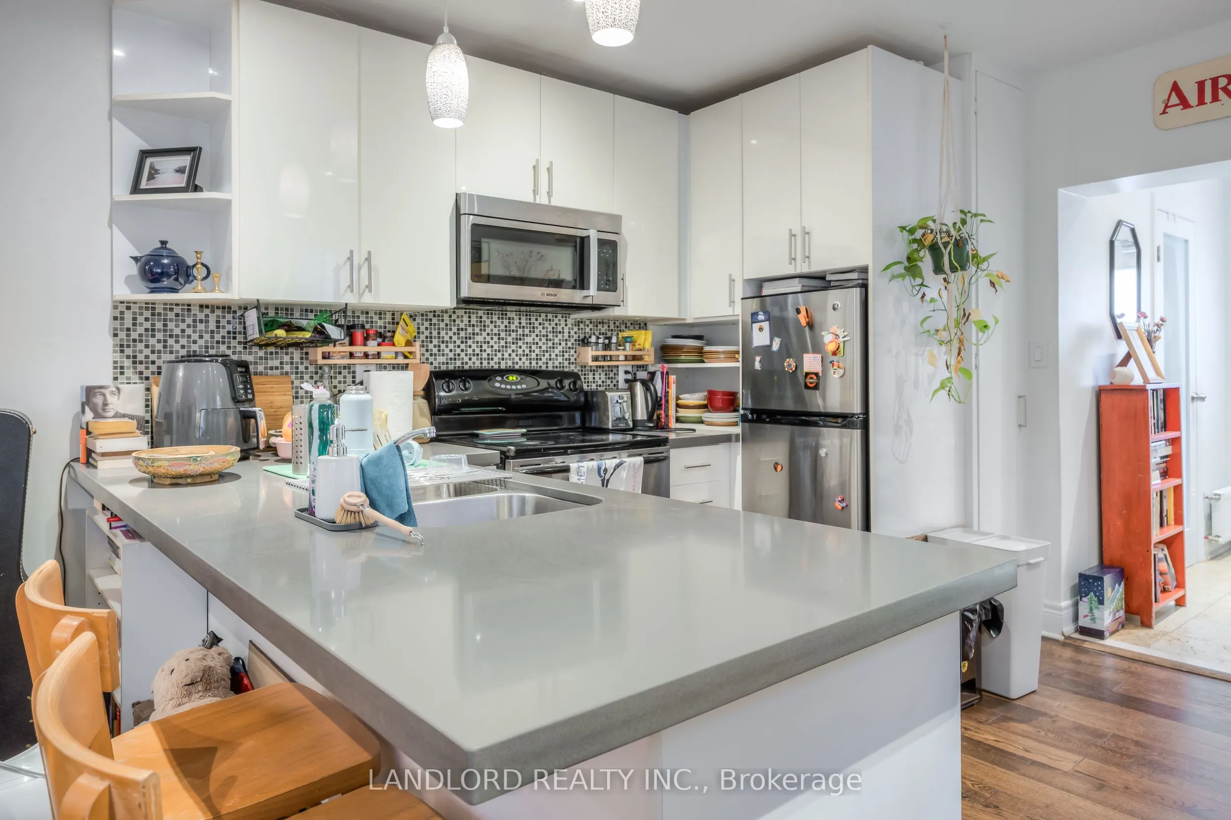 22 Rusholme Park Crescent
