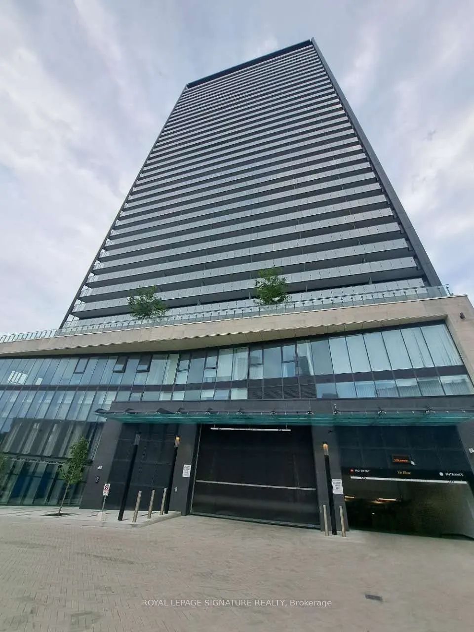 575 Bloor Street E, #1901