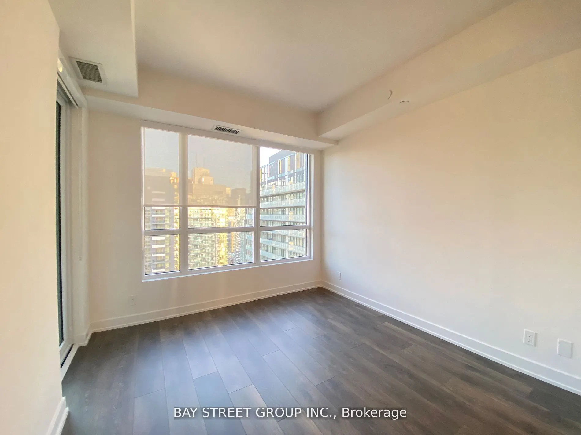 108 Peter Street, #4203