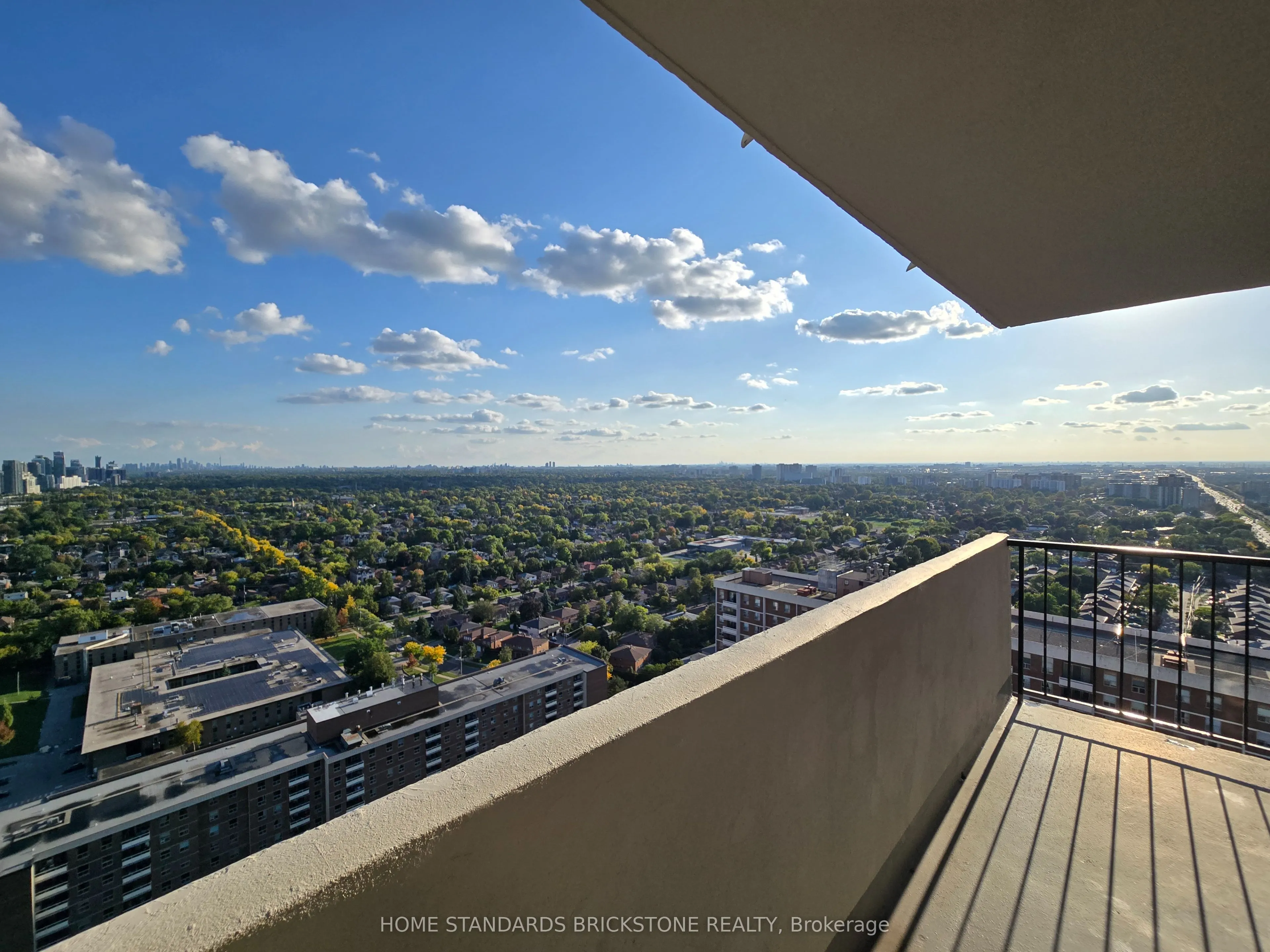 10 Tangreen Court, #3206