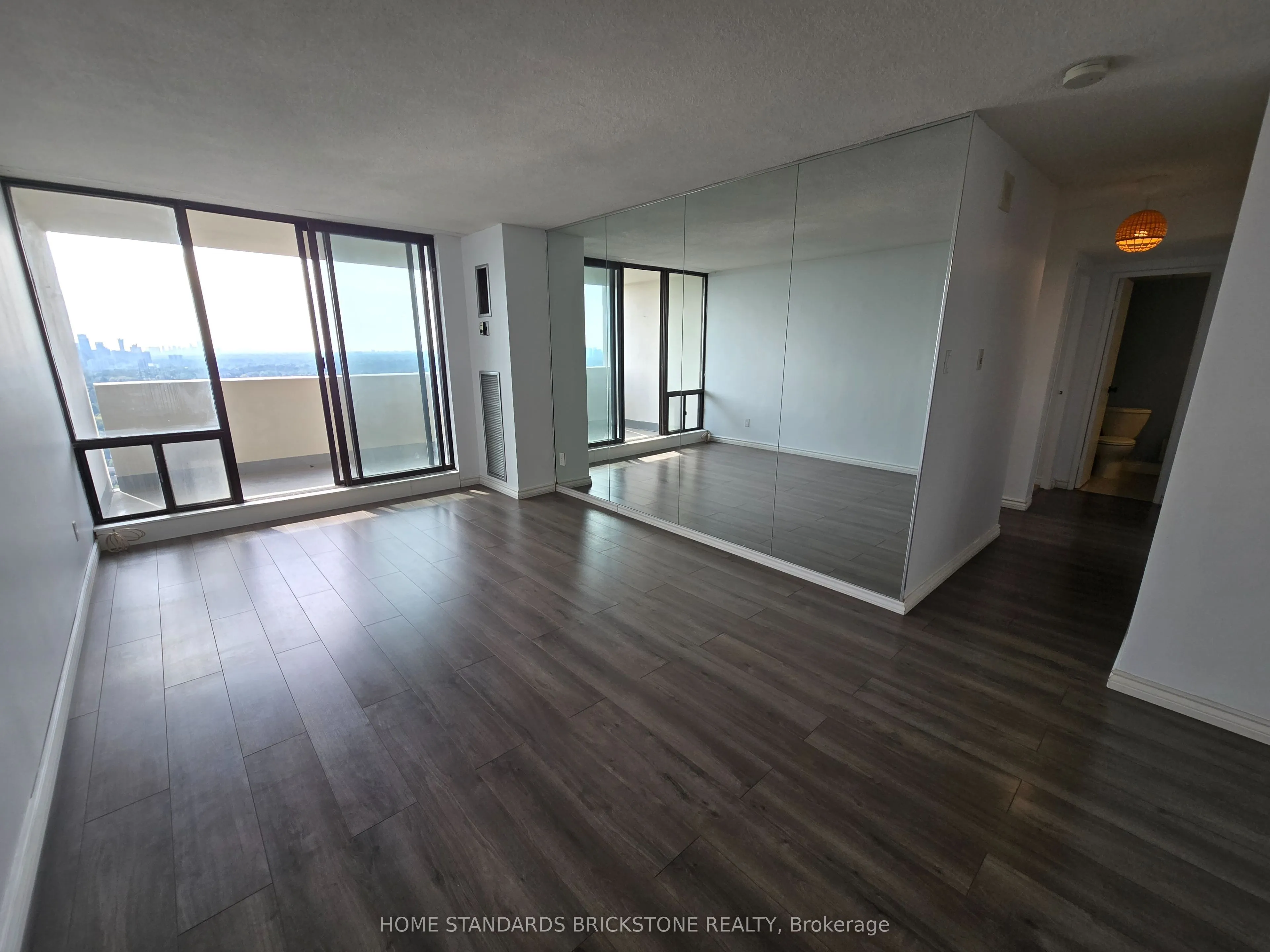 10 Tangreen Court, #3206