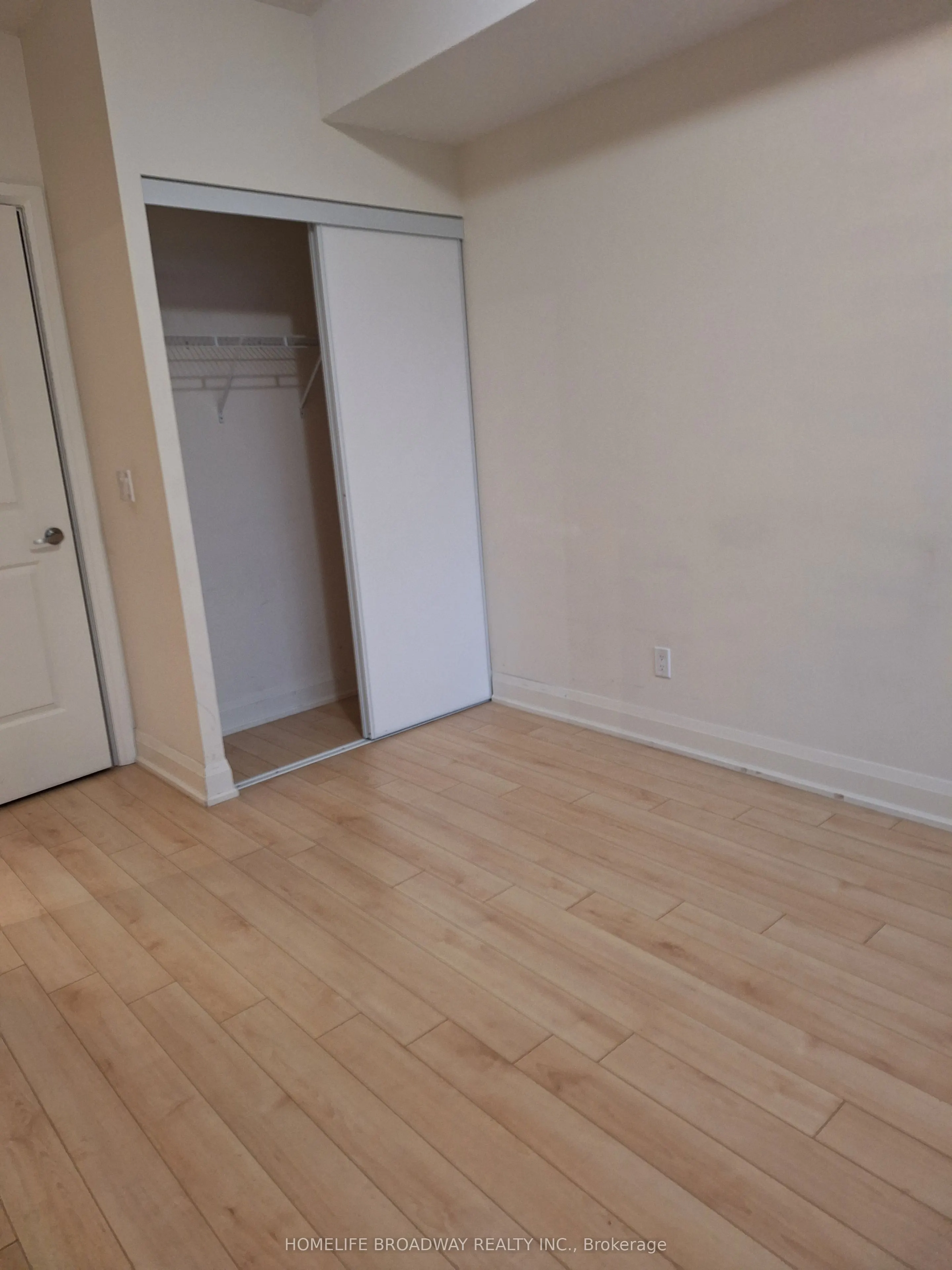 68 Canterbury Place, #715