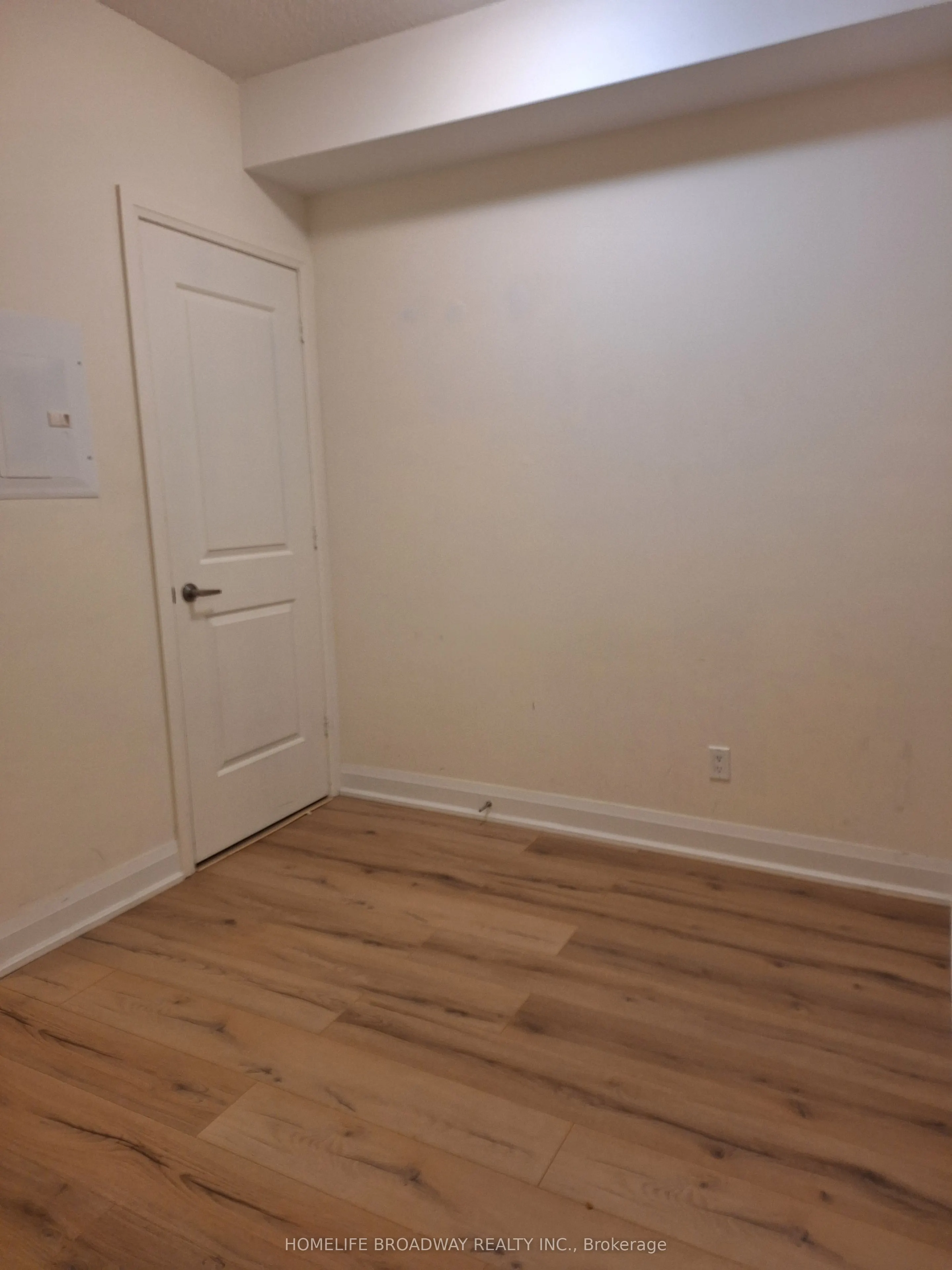 68 Canterbury Place, #715