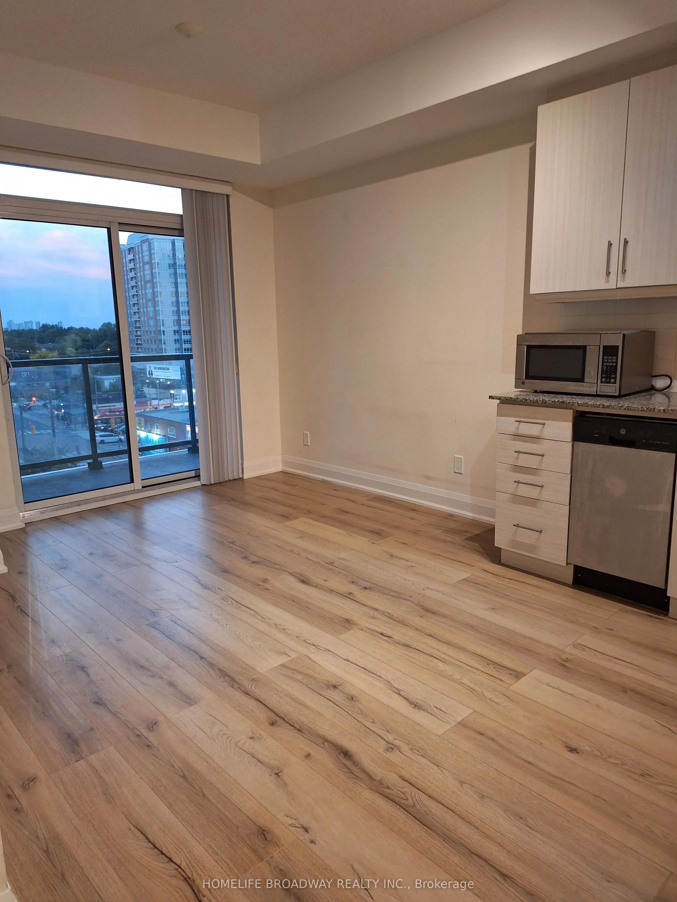 68 Canterbury Place, #715